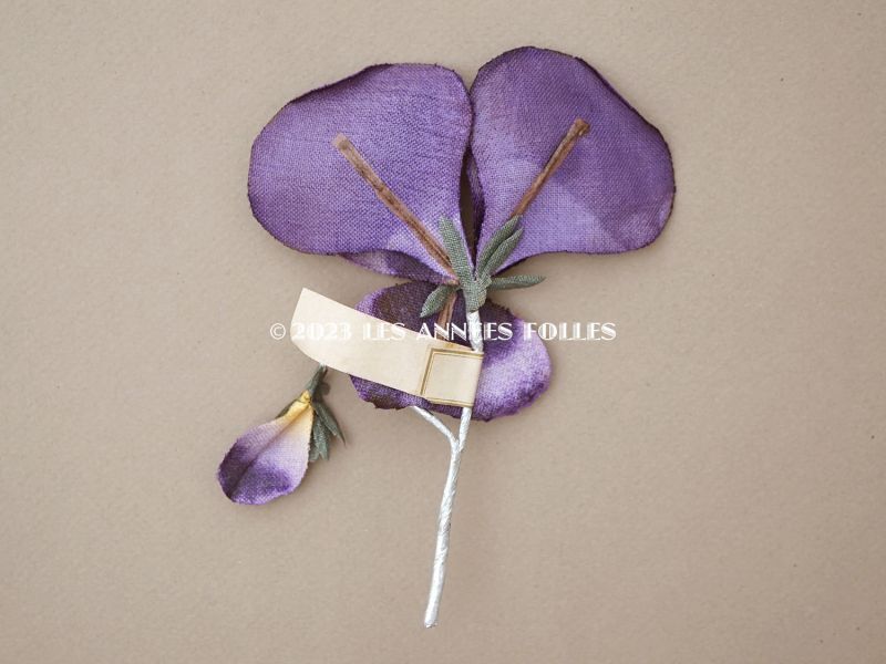 画像4: 1900年頃 未使用　アンティーク パンジーの布花 ラベル付 淡い紫＆深紫 (4)