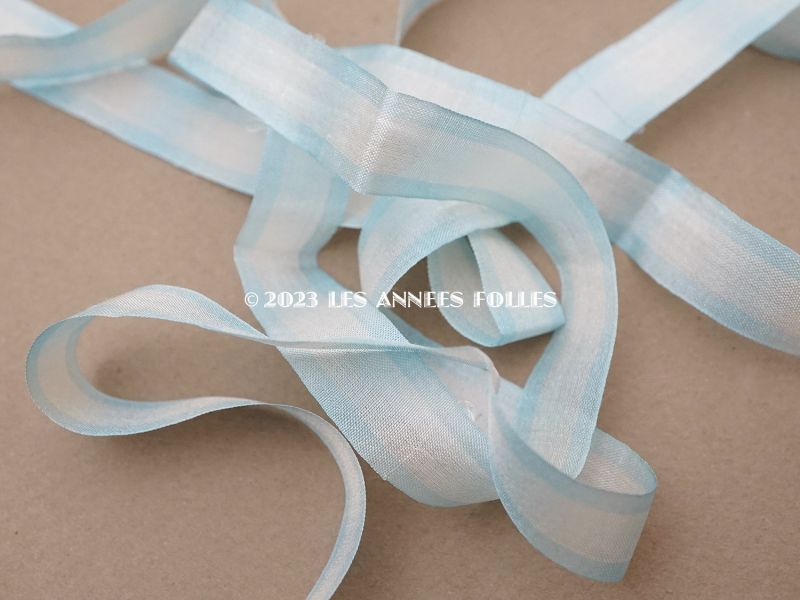 画像4: アンティーク  リボン刺繍 & ロココトリム用 シルク製リボン 14mm幅 水色 (4)