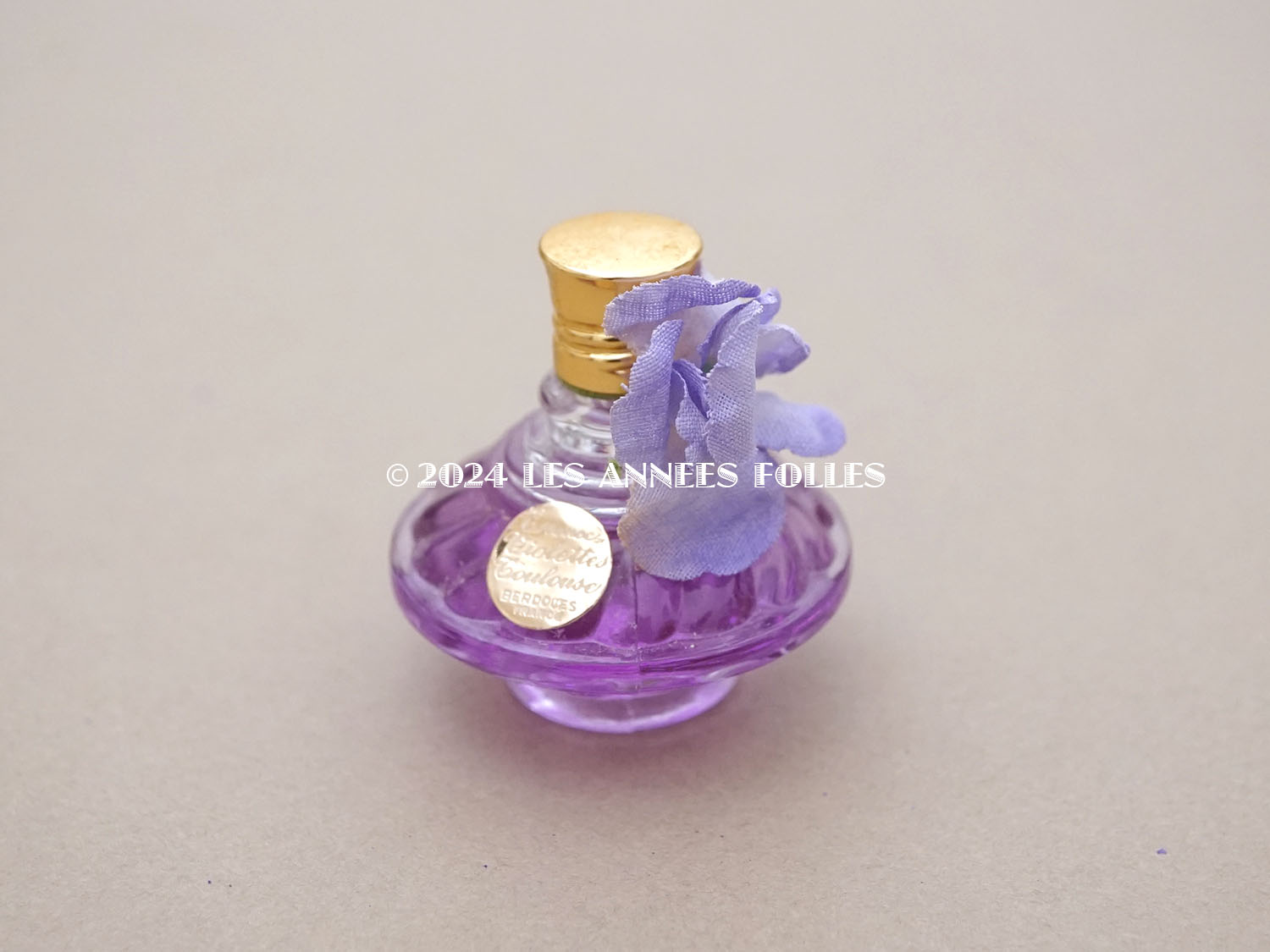 画像2: アンティーク 菫の小さなパフュームボックス＆ボトル 薄紫の香水入り　ESSENCE VIOLETTES DE TOULOUSE - BERDOUES FRANCE - (2)