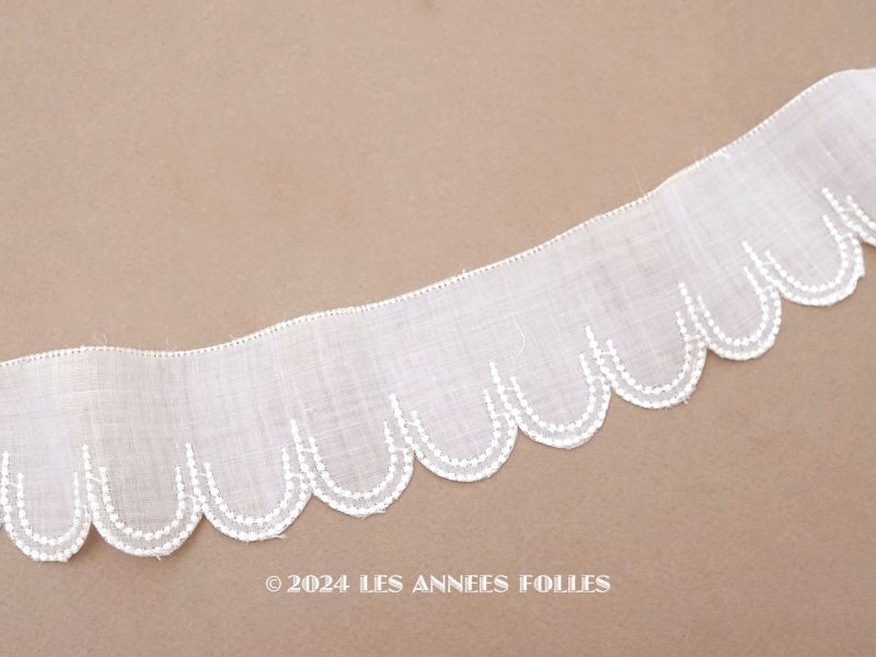 画像1: アンティーク スカラップレース 刺繍入り 4.7cm幅 コットンオーガンジー (1)