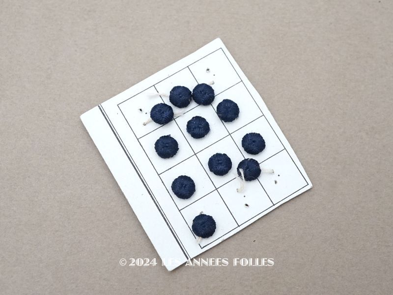 画像1: アンティーク ドール用 シルク製 くるみボタン 極小 7mm  マリンブルー 11ピースのセット (1)