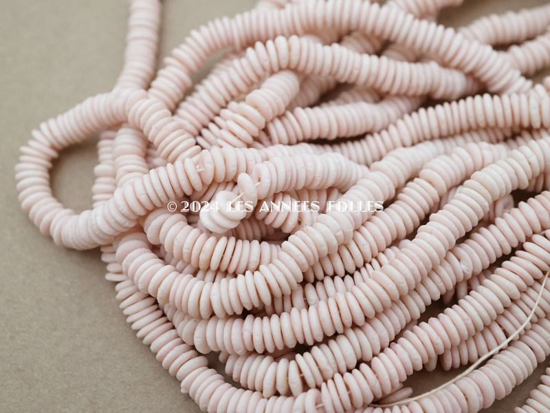 画像2: アンティーク ゼラチン製  スフレ スパンコール パウダーピンク 4mm COL 8 (2)