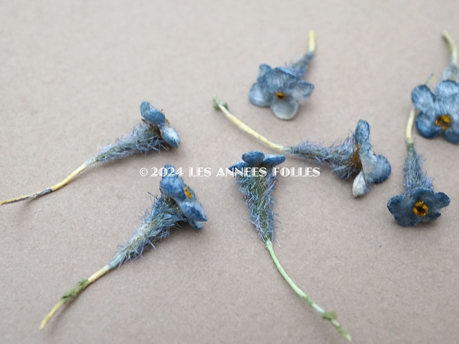 画像3: アンティーク 勿忘草 ベルベットの布花  ブルー 9ピースのセット 8mm&12mm (3)