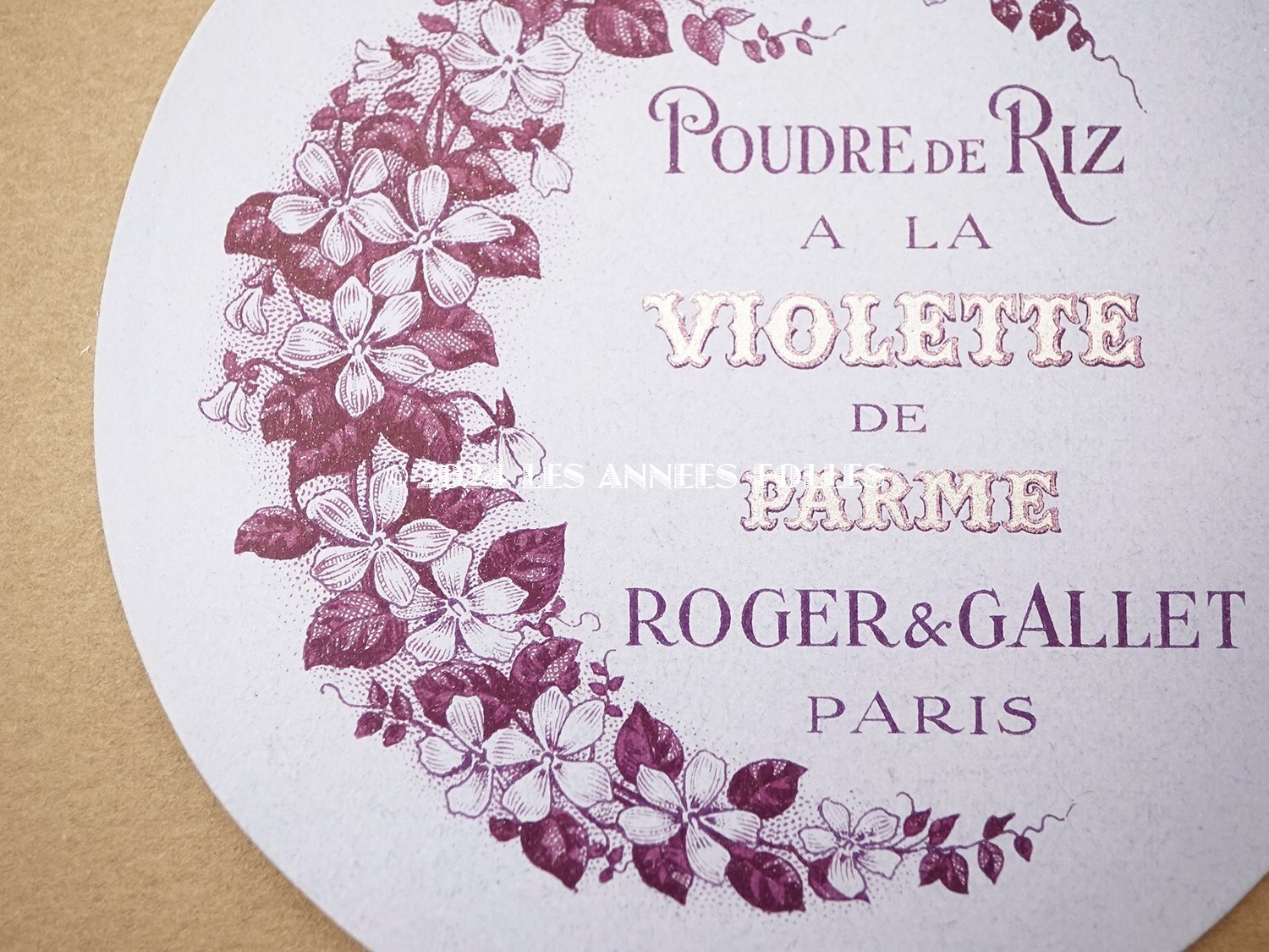 画像2: アンティーク パウダーボックスのラベル POUDRE DE RIZ A LA VIOLETTES DE PARME - ROGER&GALLET - (2)