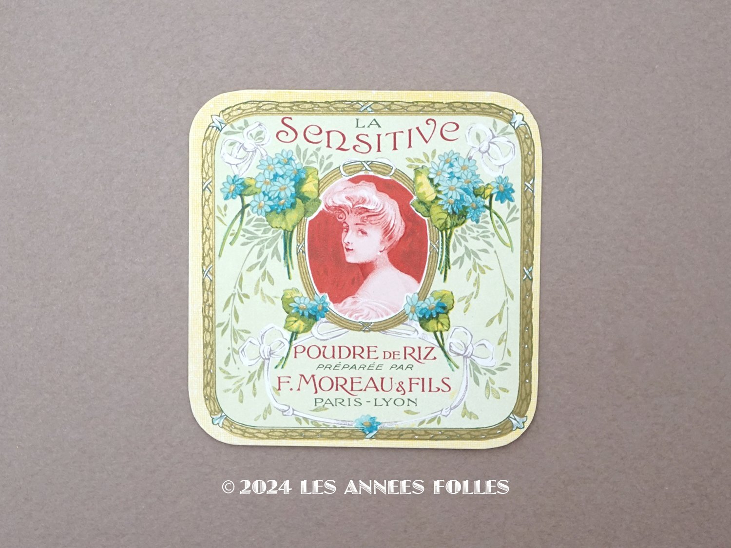 画像1: アンティーク パウダーボックスのラベル  LA SENSITIVE POUDRE DE RIZ - F.MOREAU & FILS PARIS - (1)