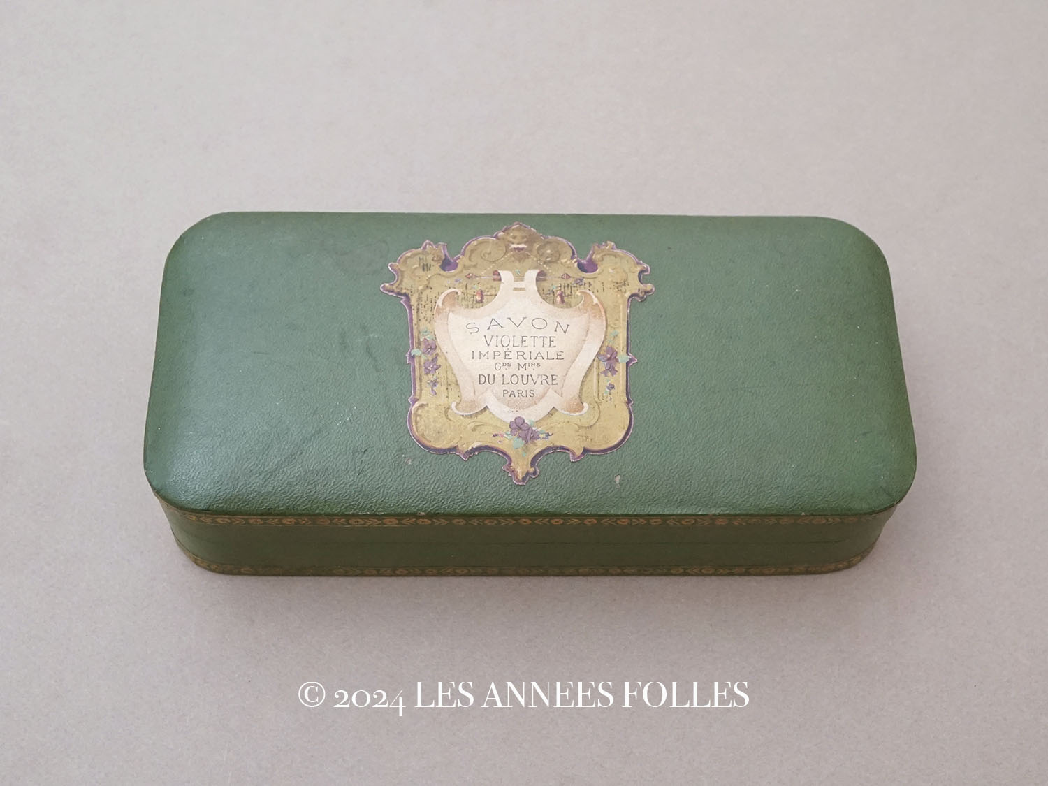 画像1: アンティーク 菫のガーランド ソープボックス SAVON VIOLETTE IMPERIALE - GRANDS MAGASINS DU LOUVRE PARIS - (1)