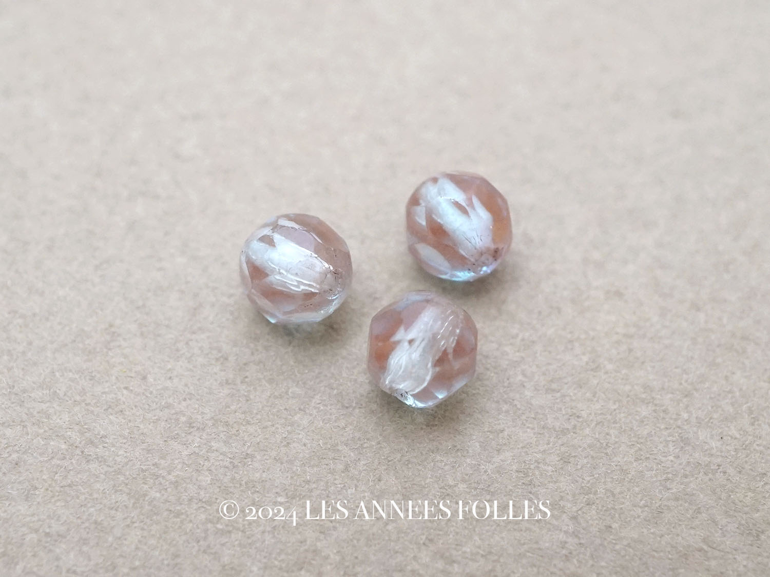 画像1: アンティーク サフィレットのビーズ カット入り 5.5〜6mm 2点セット サフィリーン (1)