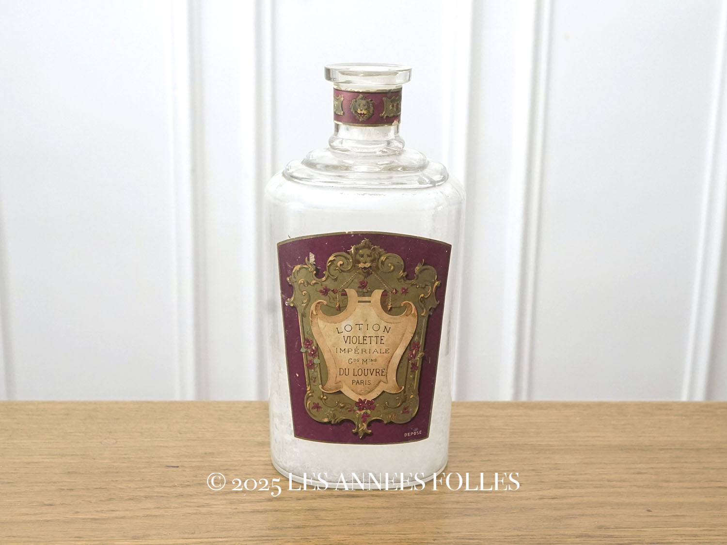 画像1: 19世紀末 アンティーク 菫のガーランド パフュームボトル ルーブル百貨店 LOTION VIOLETTE IMPERIALE - GRANDS MAGASINS DU LOUVRE PARIS - (1)