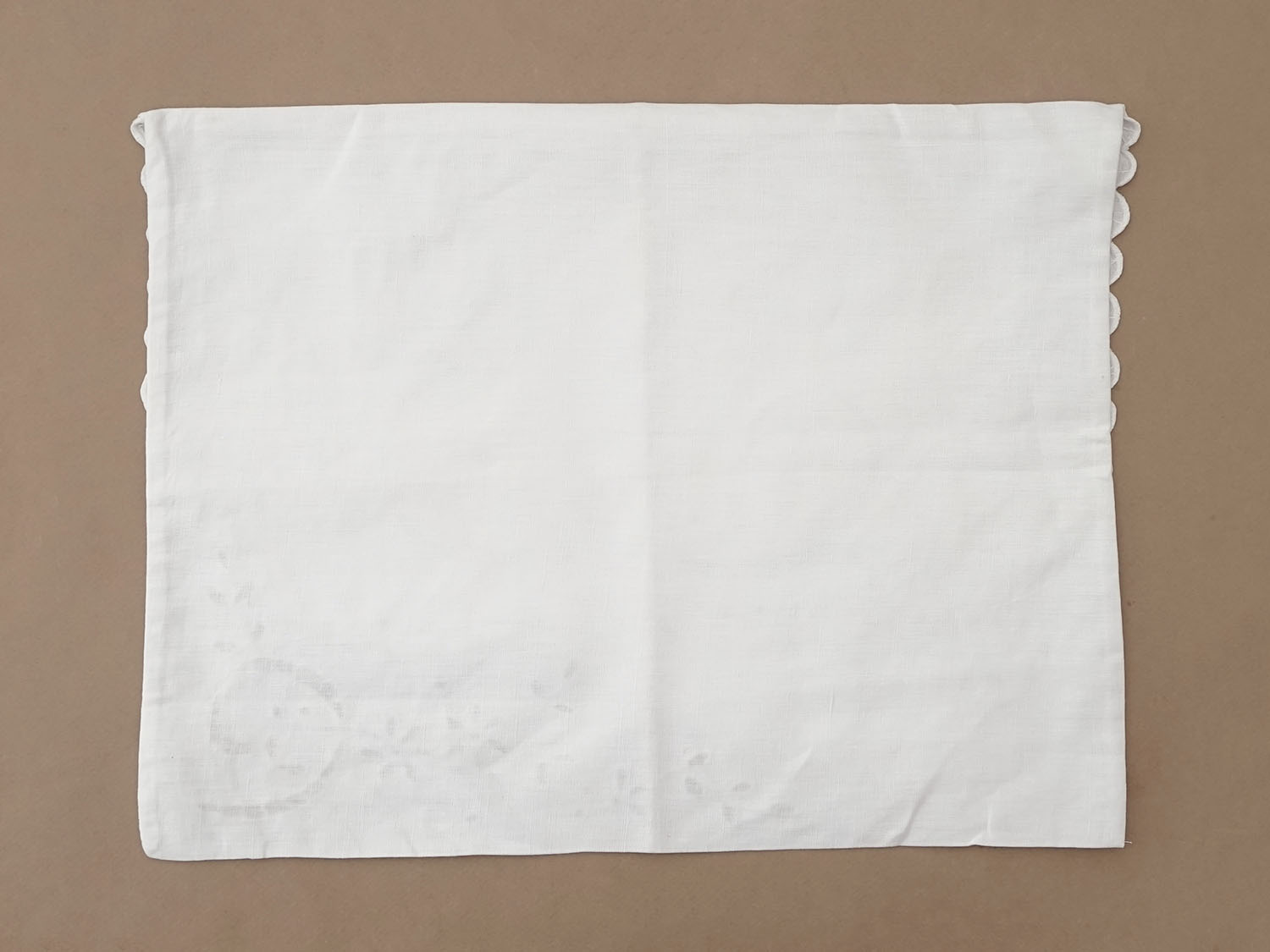 画像3: アンティーク パジャマケース BONNE NUIT 手刺繍 ホワイトワーク (3)