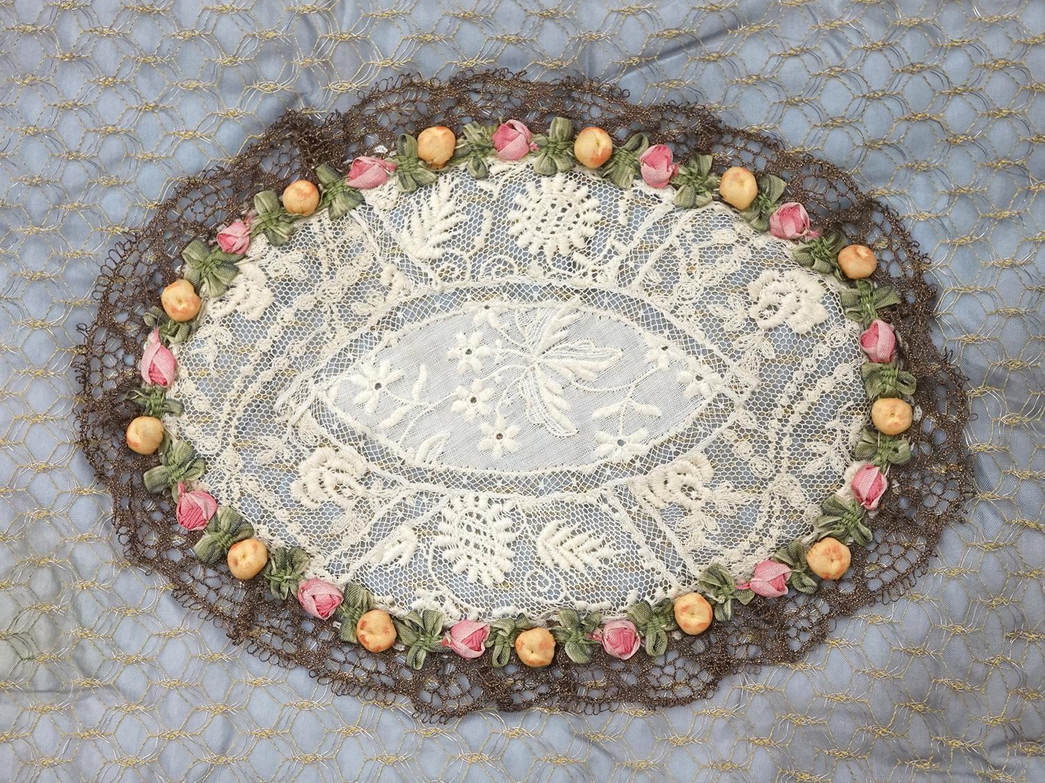 画像3: アンティーク シルク製 ポシェット ロココトリム＆レース ハンキーケース (3)