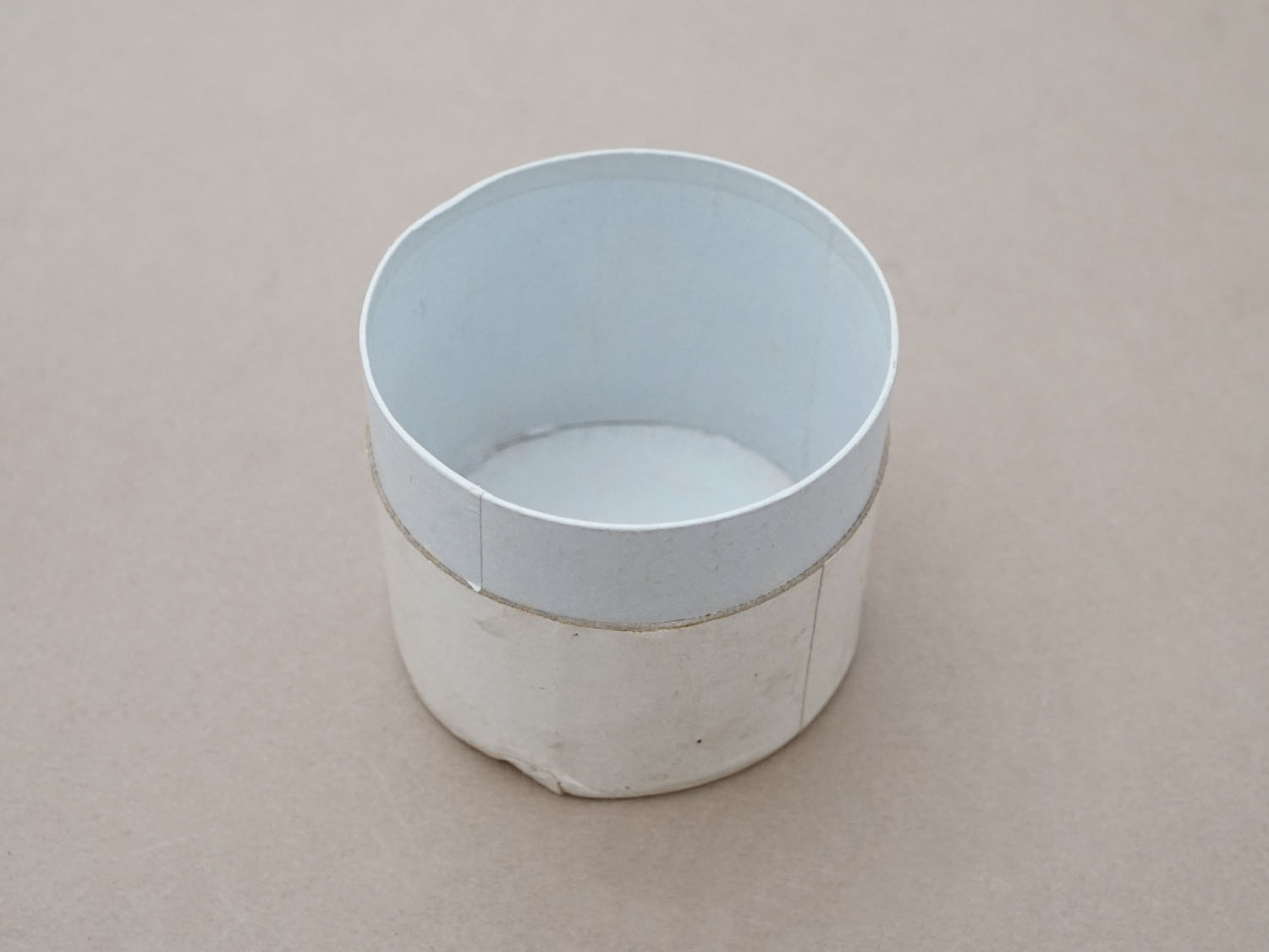 画像8: アンティーク ボンマルシェのスレッドケース 糸箱 ホワイト - AU BON MARCHE - (8)