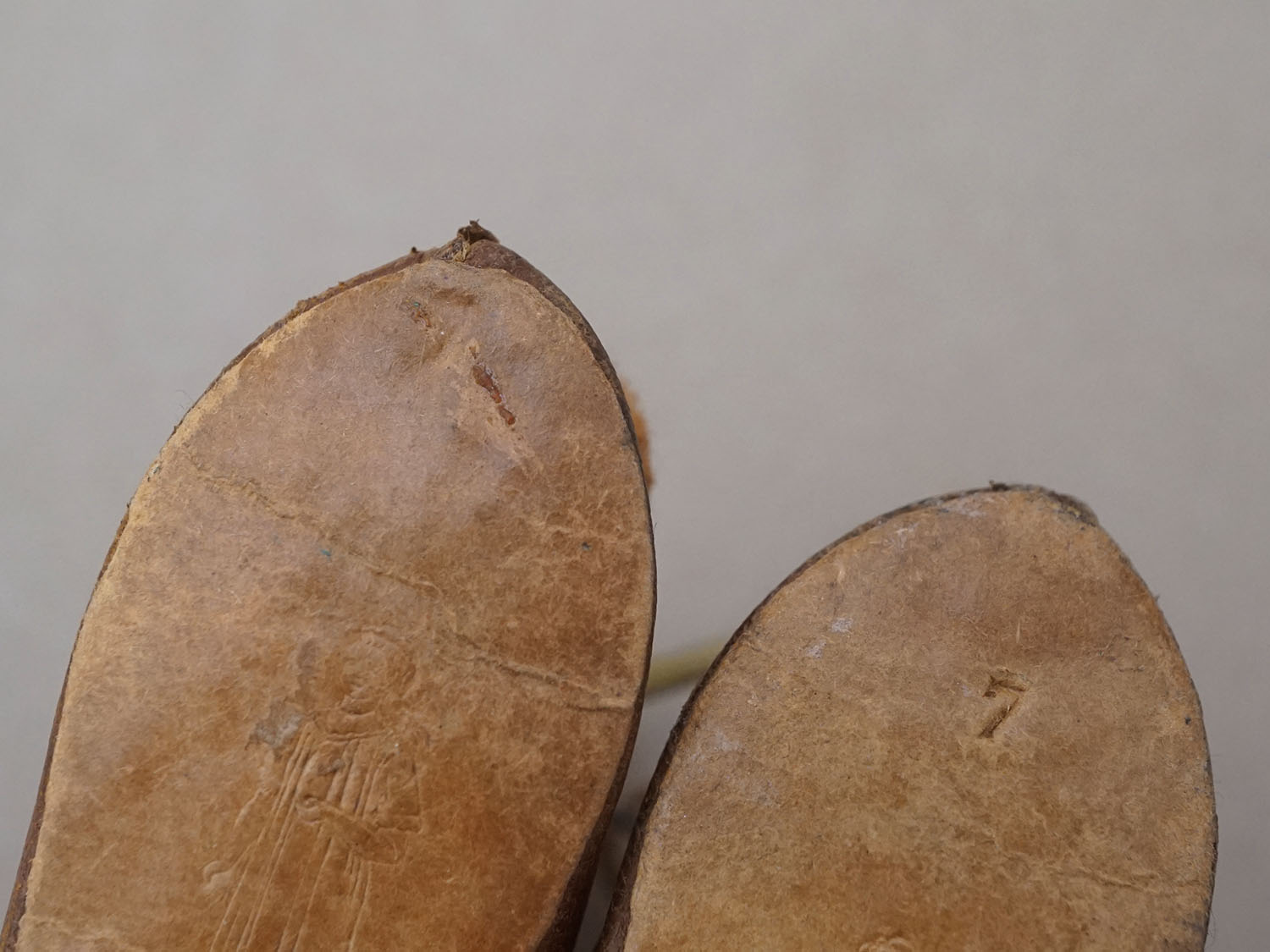 画像8: 19世紀末 アンティーク ALART ドールシューズ レザー ダークブラウン (7) 約6.6×2.7cm  (8)