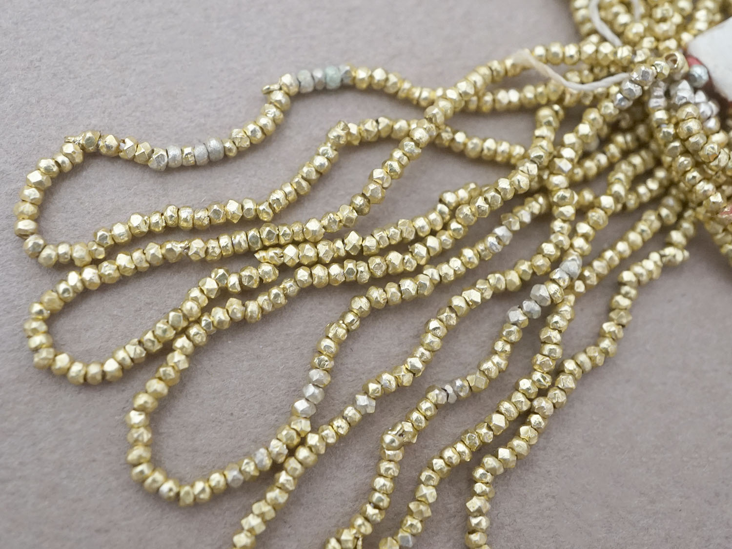 画像5: 【セール対象外】【クーポン対象外】アンティーク カット入り メタルビーズ シャンパンゴールド メタル製 ビーズ A.M. 5 (5)