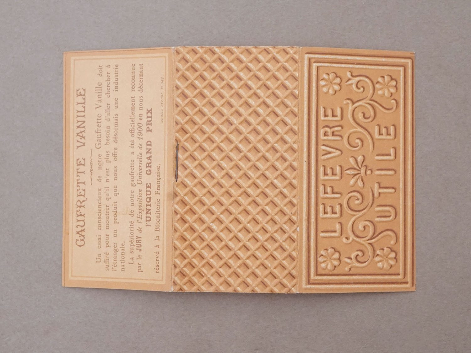 画像4: 1901年 アンティーク『LU』カレンダー ウエハース型 GAUFRETTE VANILLE - LEFEVRE-UTILE - (4)