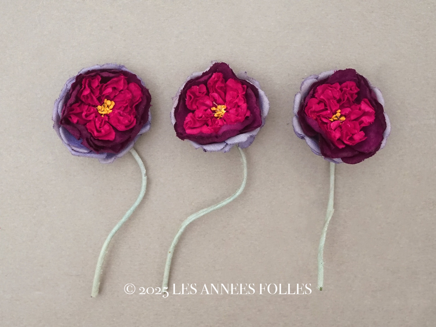 画像1: アンティーク 薔薇の布花  ピース売り クウォーターロゼット咲き (1)