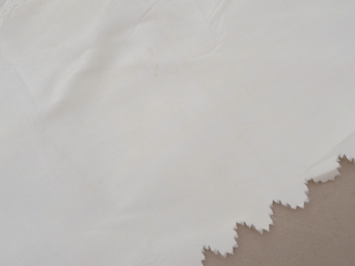 画像11: アンティーク シルク製 幅広 ドレスの裾 エクリュ 3.55m 18cm幅 ドレスパーツ (11)