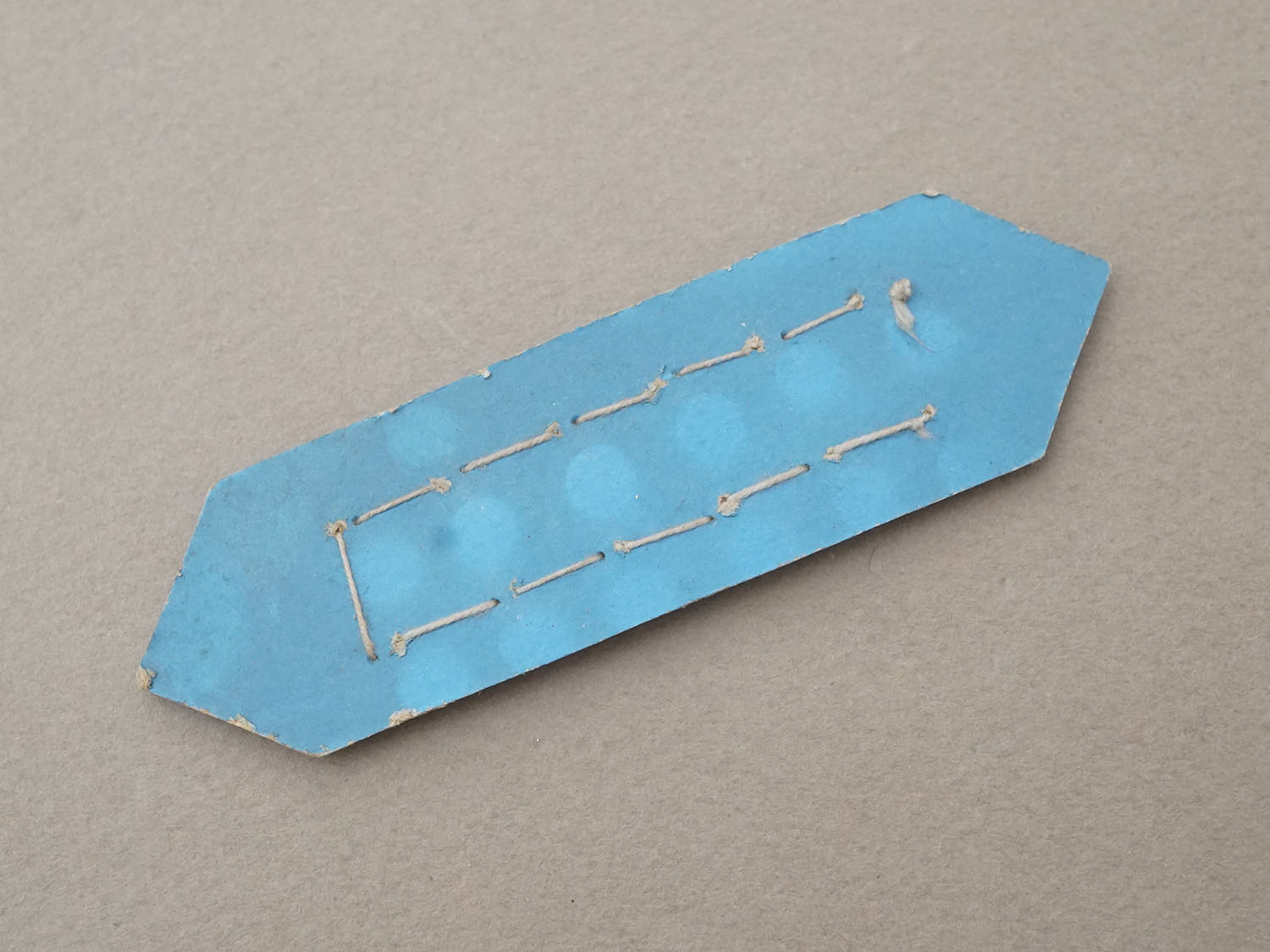 画像5: アンティーク マザーオブパール製 極小 ボタン 6mm 12ピース シェルボタン パールホワイト (5)