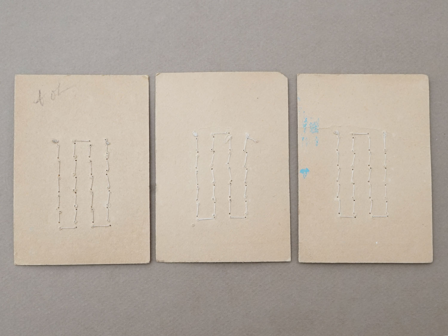 画像7: アンティーク 花模様 シェルボタン 8.5mm 24ピース  (7)