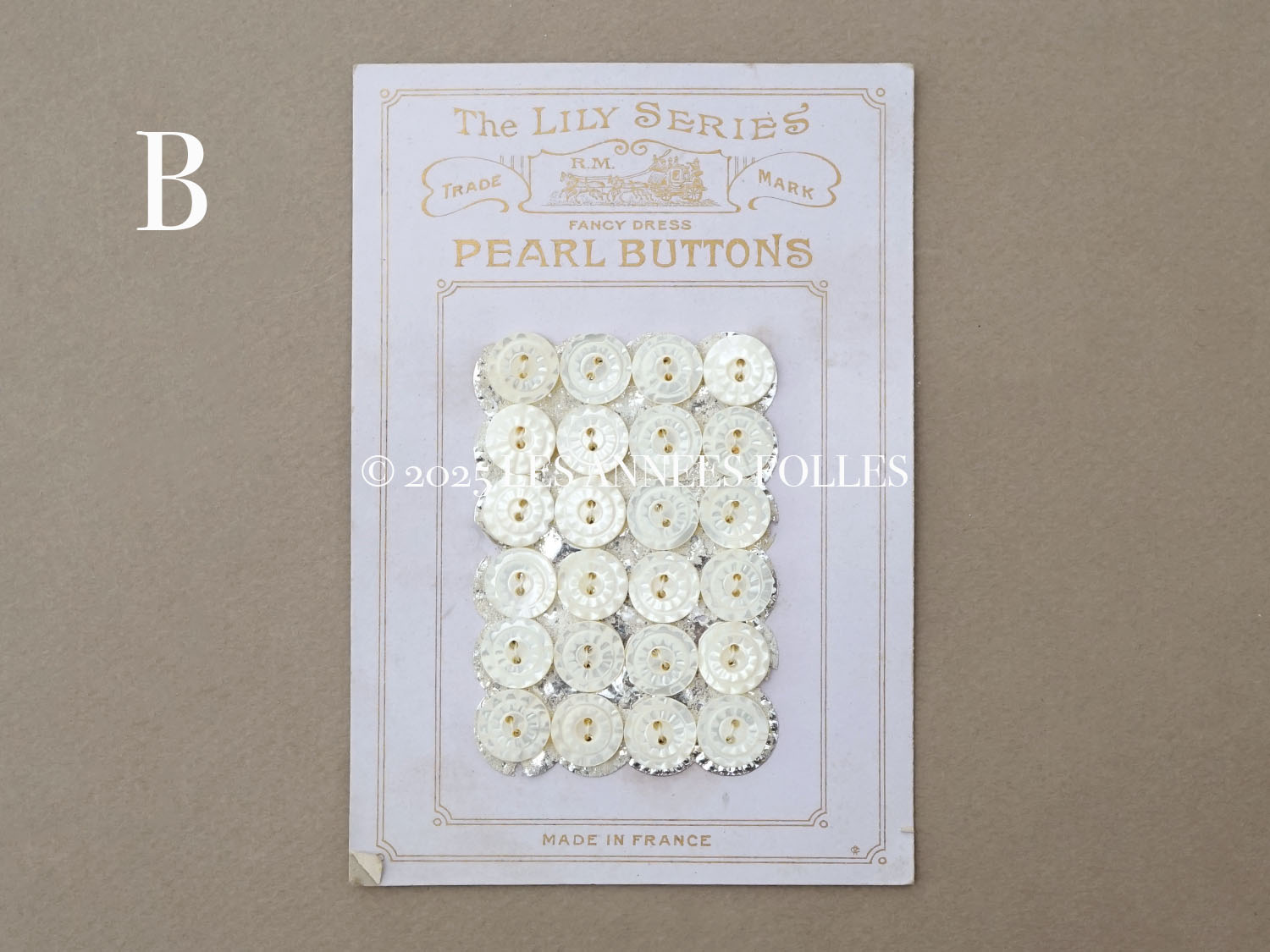 画像8: アンティーク カット入り シェルボタン 11mm 24ピース  (8)