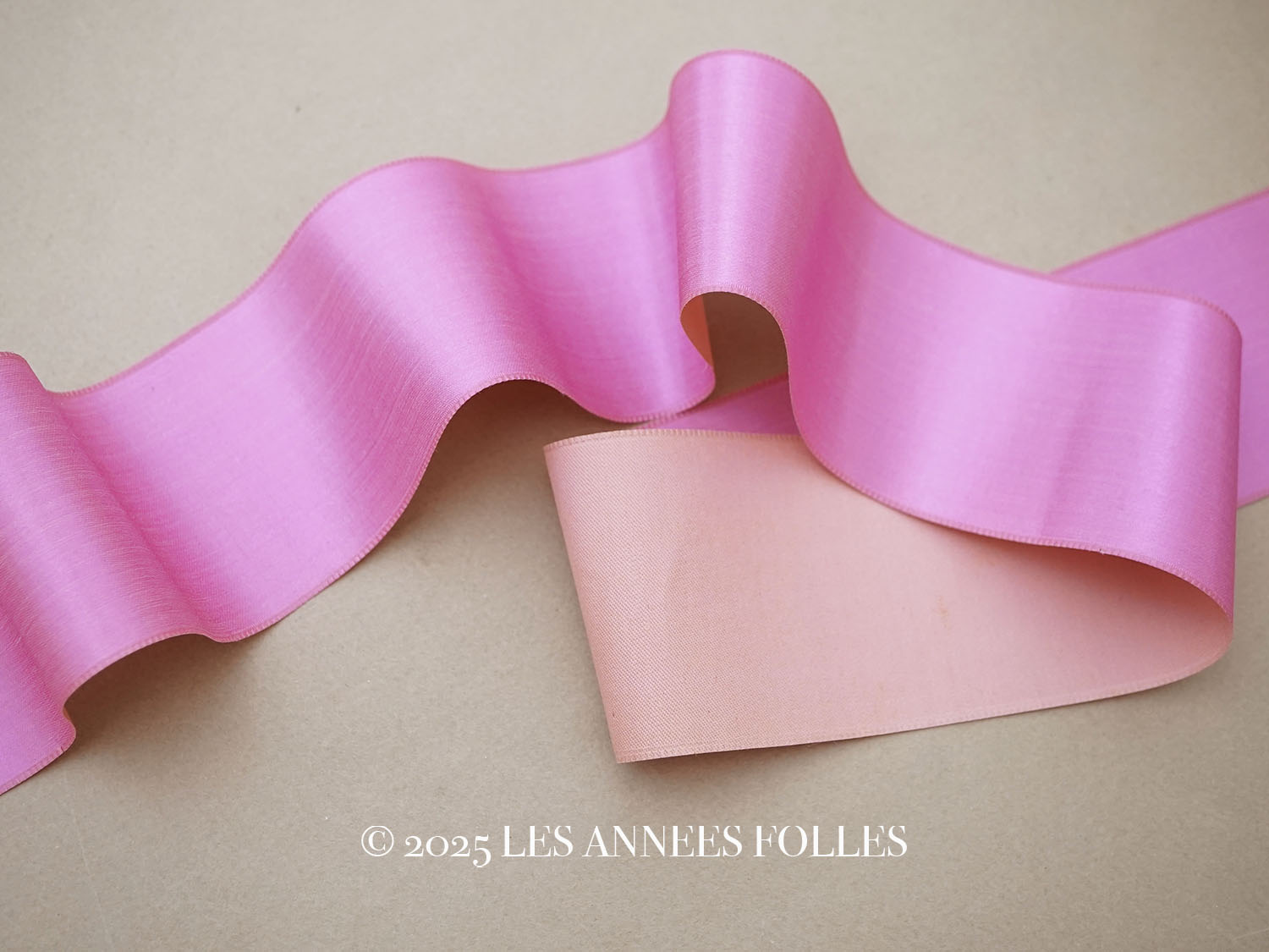 画像1: 19世紀末 アンティーク シルク製 リボン ライラックピンク シルクリボン  (1)