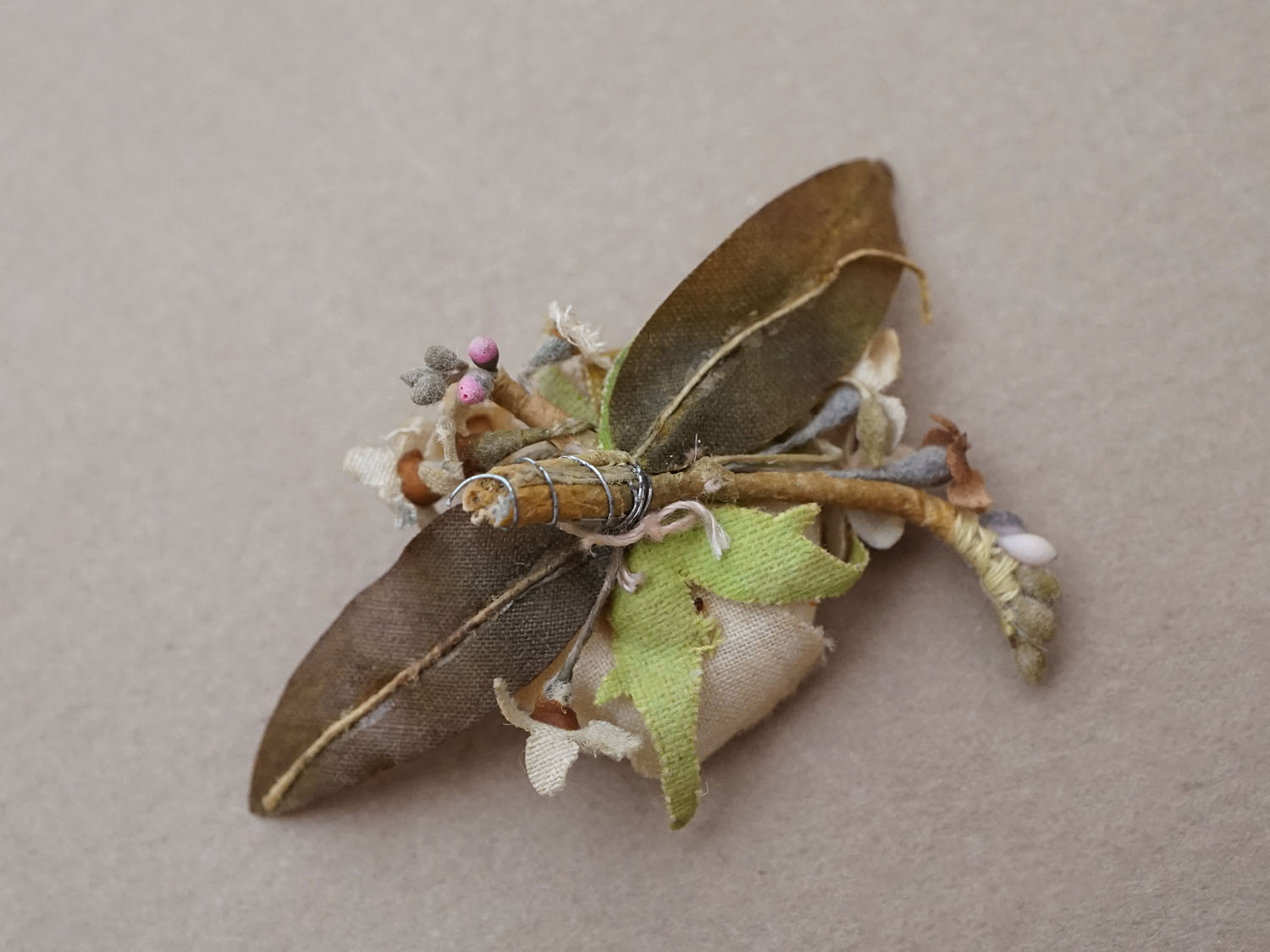 画像9: アンティーク 小さな布花 薔薇＆勿忘草 ドール用 (9)