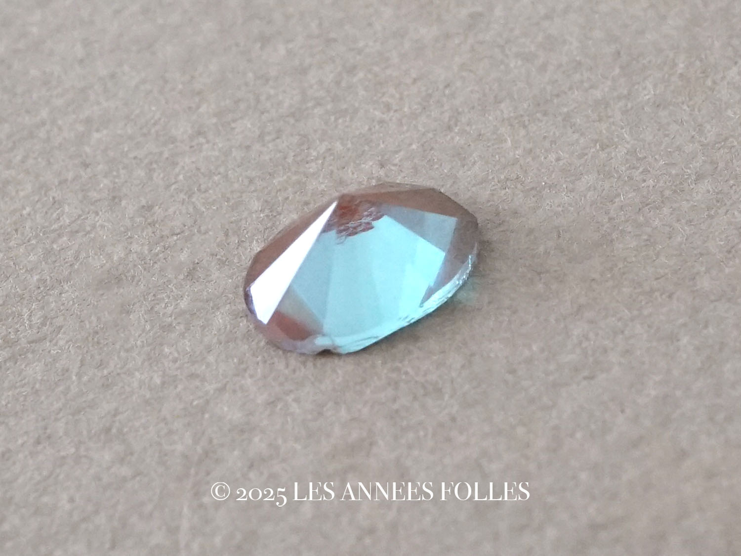 画像1: 【セール対象外】【クーポン対象外】アンティーク サフィレットのルース オーバル 7.5×11mm (1)