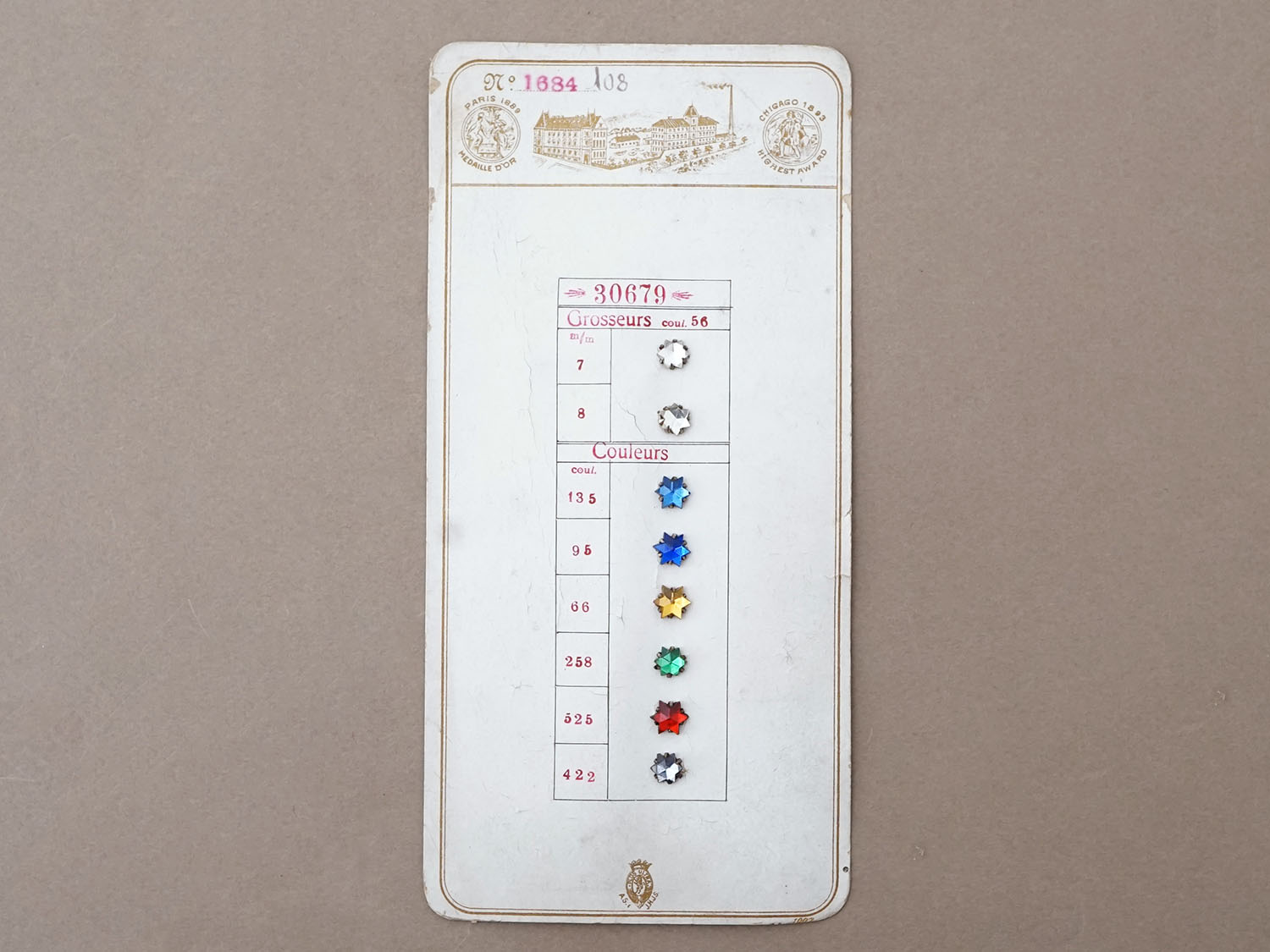 画像2: 19世紀末 アンティーク  サンプラー 星型 ガラスビーズ 8mm - AS & JHJS - (2)