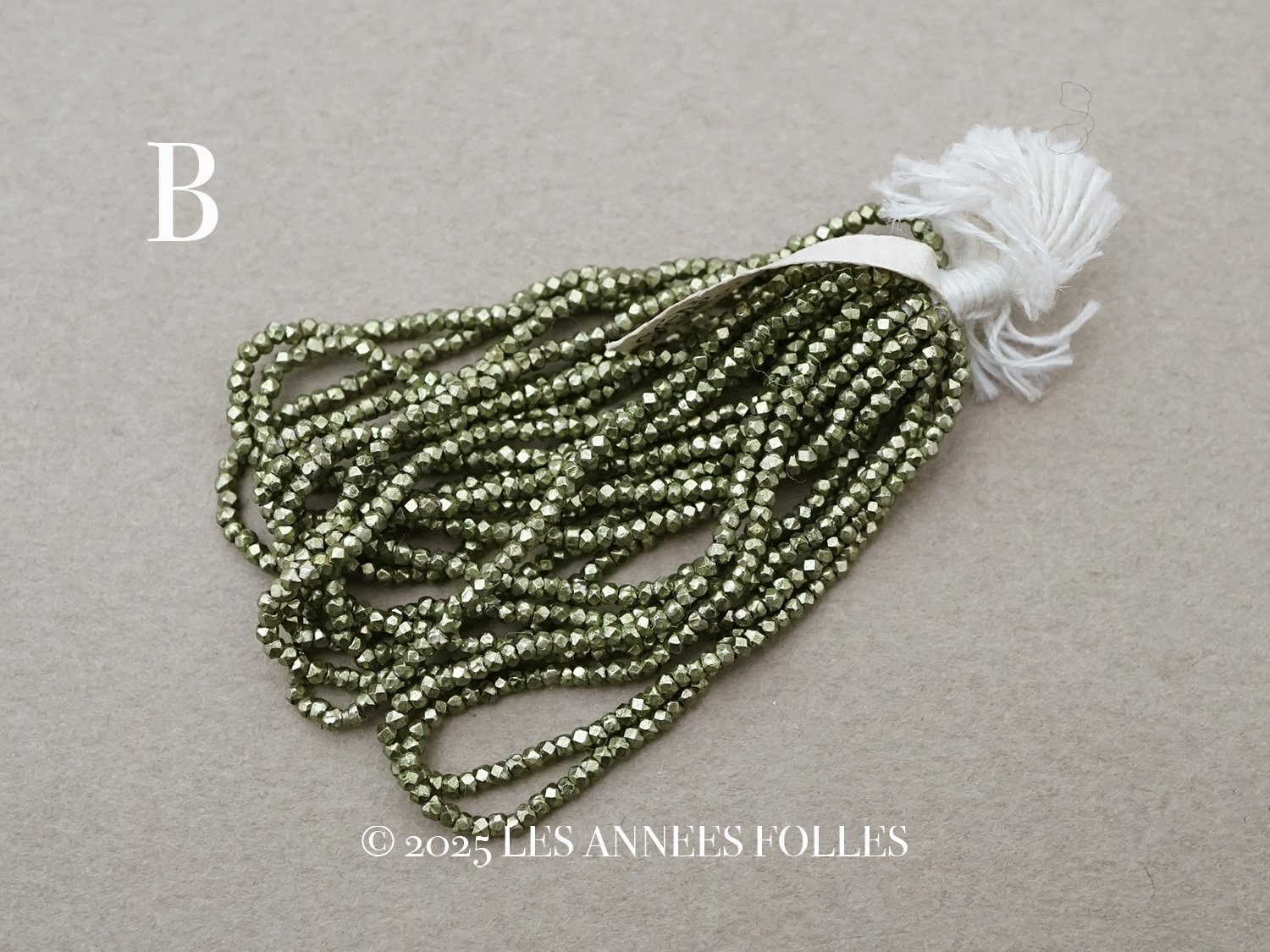 画像5: アンティーク 極小 カット入り メタルビーズ 枯れ草色 キャビアビーズ P5 メタル製 ビーズ (5)