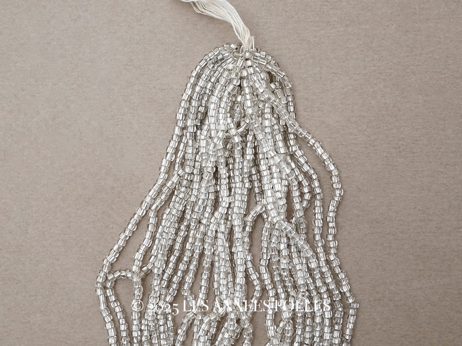 画像1: アンティーク ライン入り クリア＆シルバー シードビーズ ガラスビーズ 46〜63g (1)