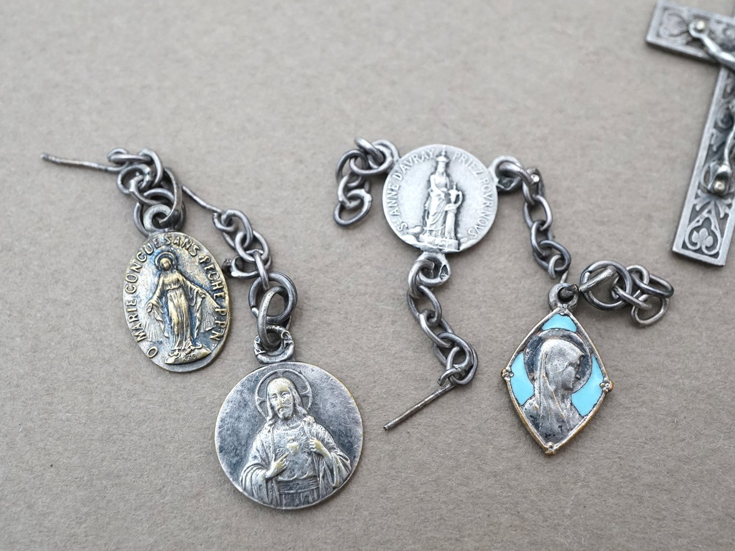 画像2: ＊蚤の市セット＊ アンティーク ロザリオ＆メダイユのセット (2)