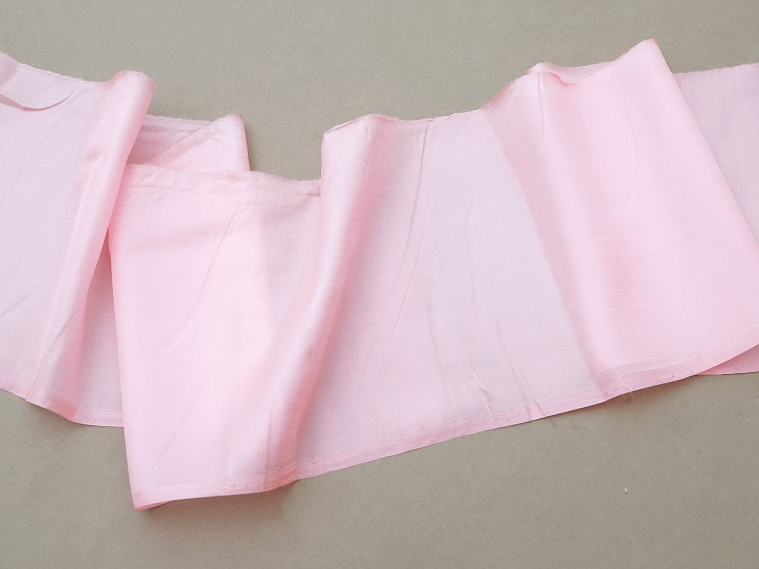 画像2: アンティーク シルクシフォン ファブリック ピンク 幅15cm  (2)