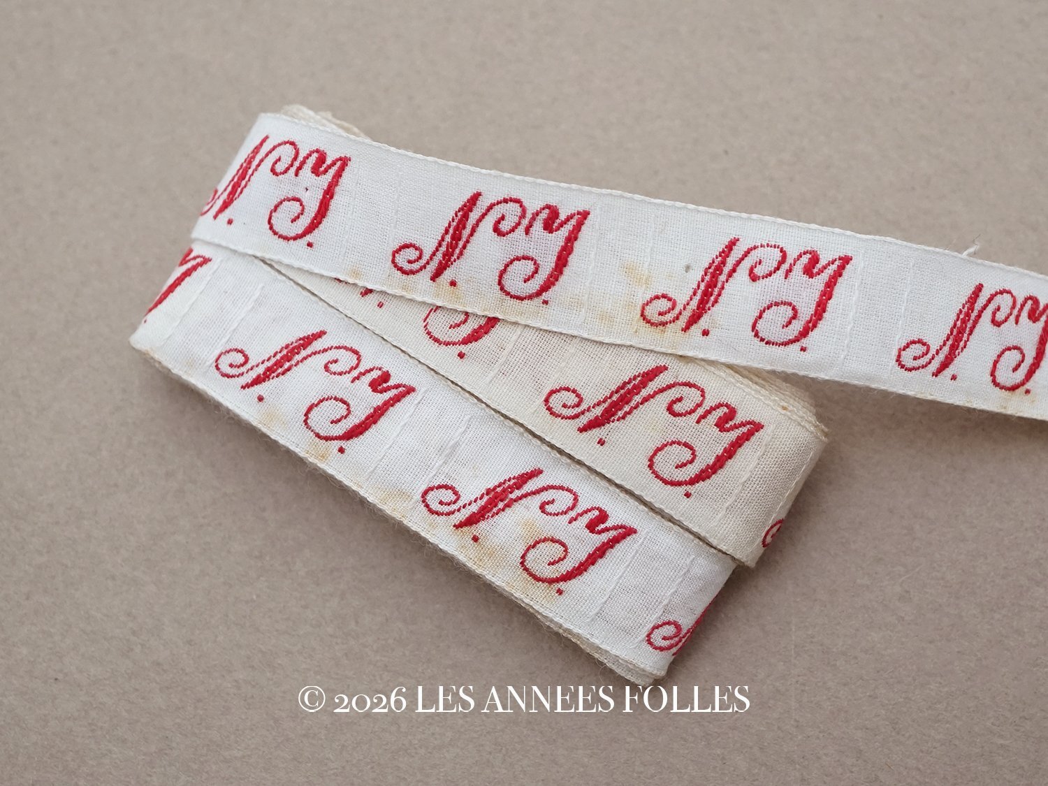 画像1: アンティーク 幅広 イニシャルテープ【NY】約3.3m ボルドー (1)