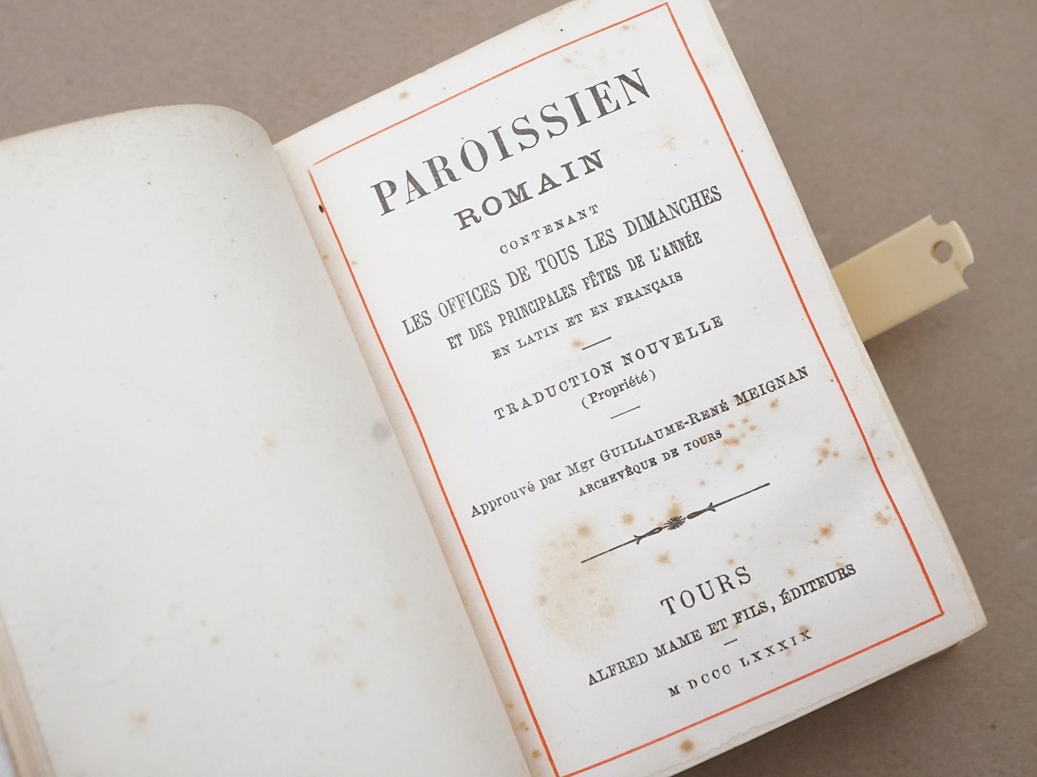 画像9: ＊蚤の市＊ 1889年 ミサ典書 クロス＆葡萄の木＆麦の穂 聖書  (9)