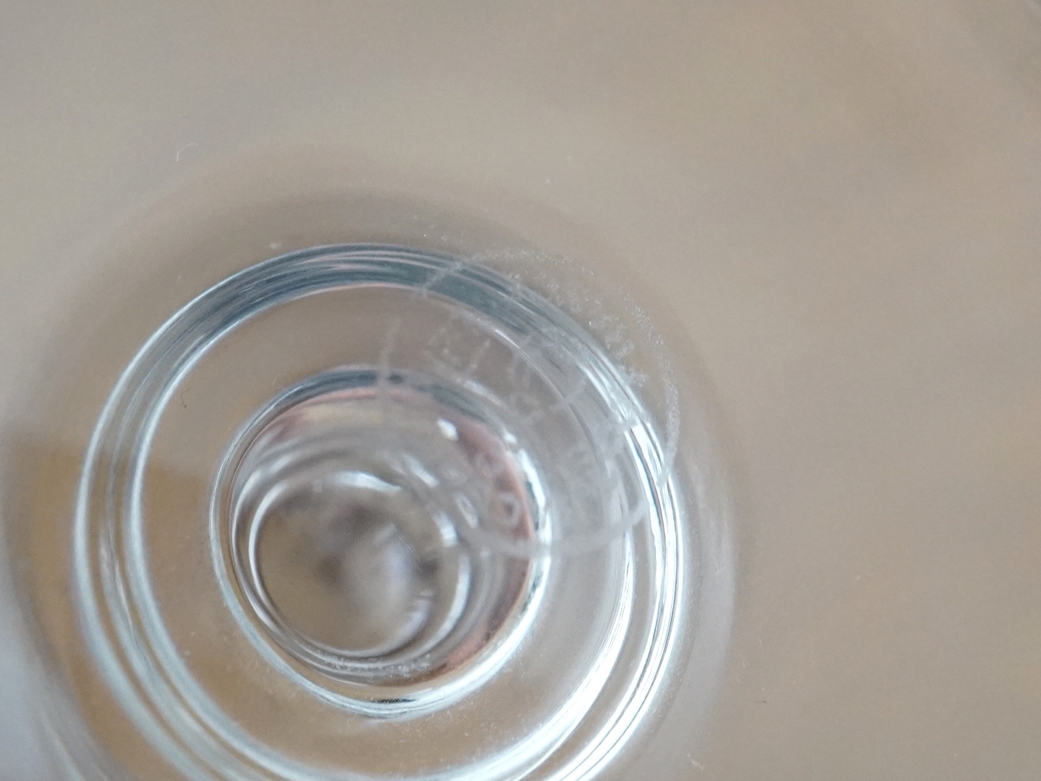 画像5: 1940年頃  準オールドバカラ オーブリオン 3点セット 刻印入り Φ : 5.8cm H : 15.2cm BACCARAT Haut-Brion (5)