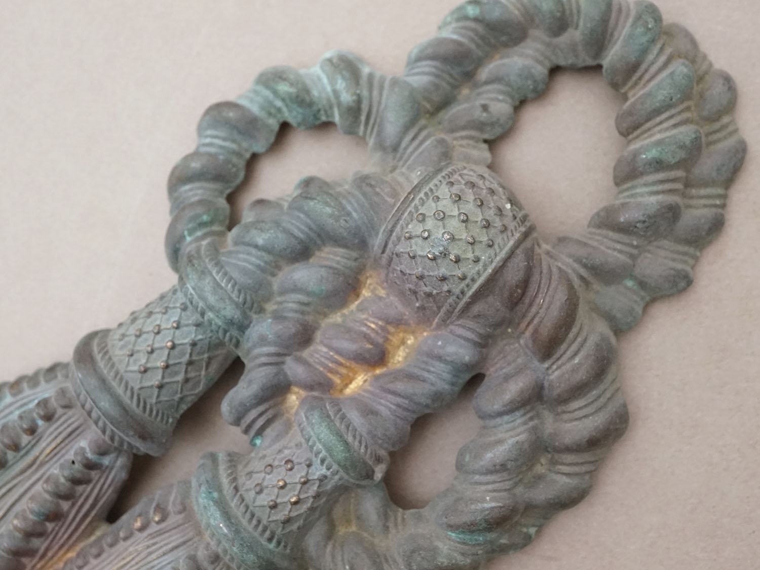 画像4: アンティーク  大きなタッセル型 オーナメント  (4)