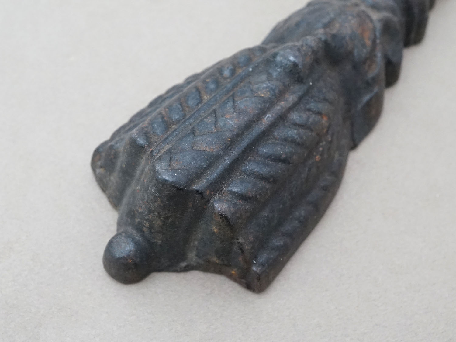 画像6: ＊蚤の市＊アンティーク タッセル型 カーテン重し メタル製 (6)