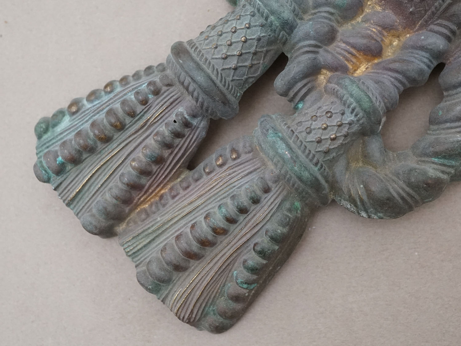 画像5: アンティーク  大きなタッセル型 オーナメント  (5)