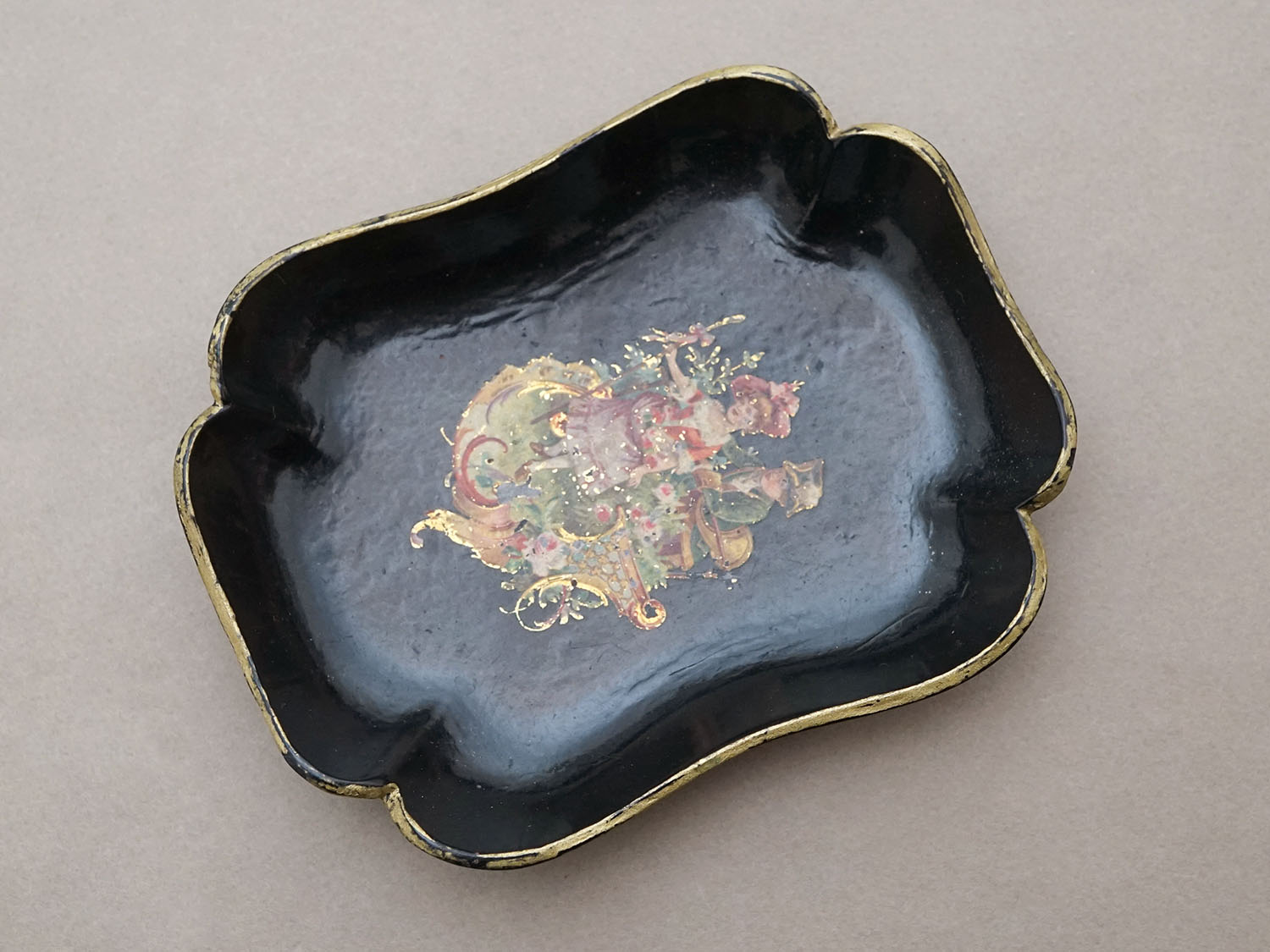 画像5: ＊蚤の市セット＊アンティーク 19世紀 星柄 トレイ 3点セット パピエマシェ (5)