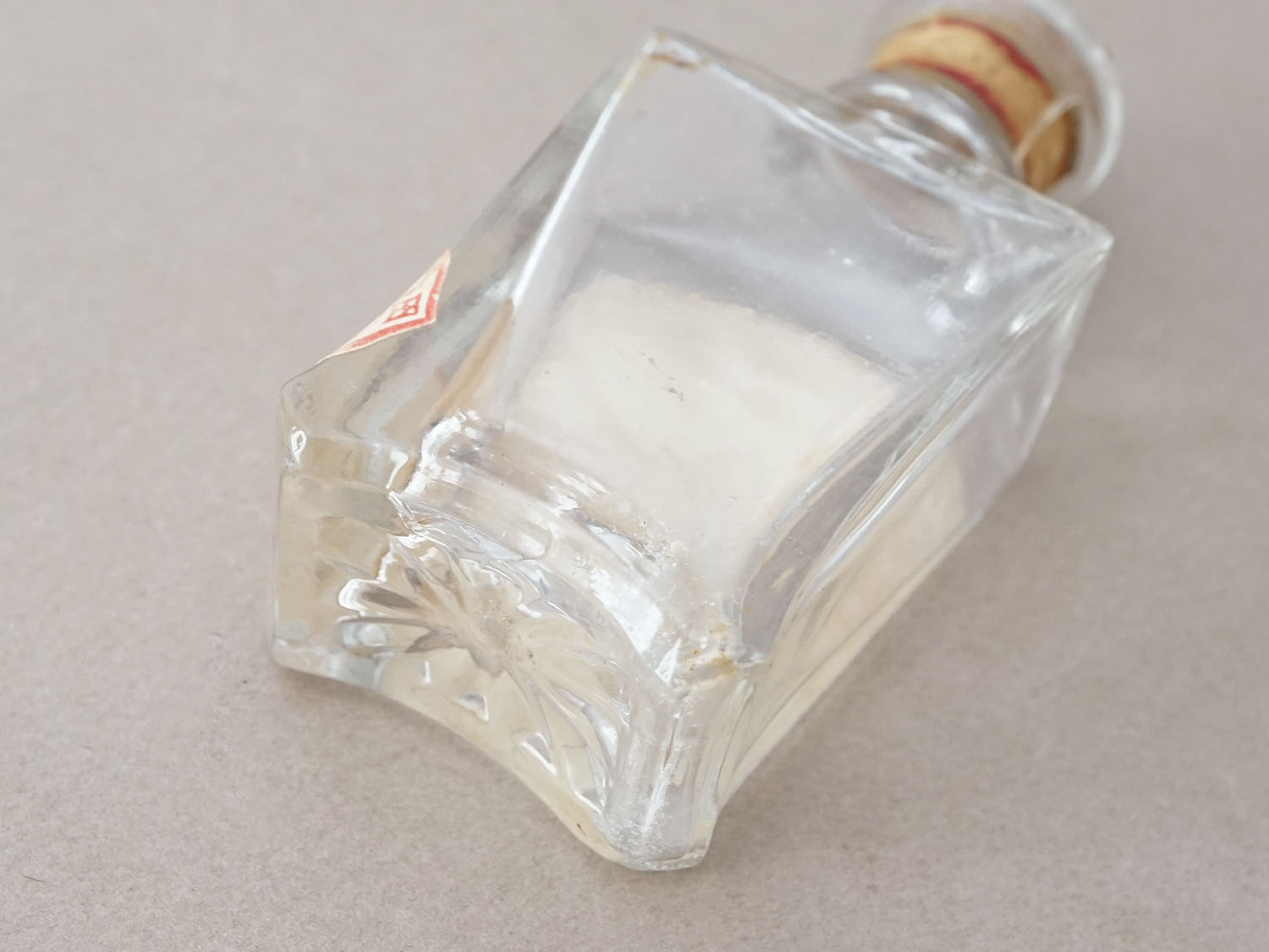 画像7: ＊蚤の市＊アンティーク パフュームボトル BRILLANTE POUR LES CHEVEUX ET LA BARBE MULTIFLORIS E - PARFUMERIE F.MILLOT PARIS -  (7)