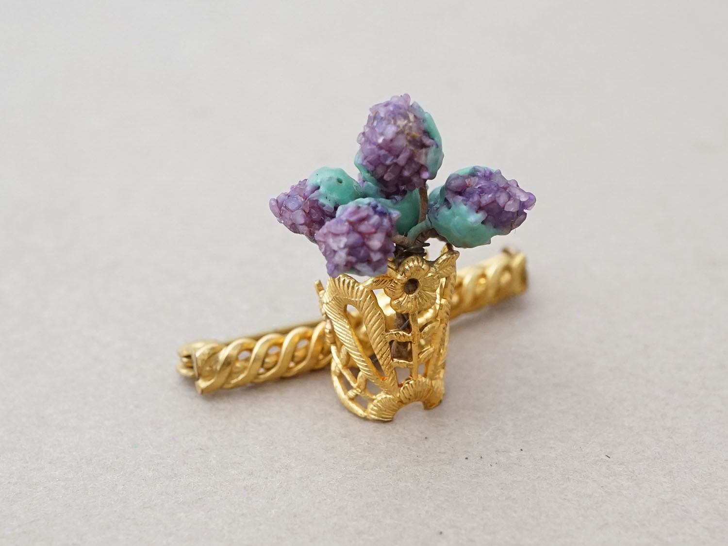 画像4: アンティーク 香り付き 花かごのブローチ LA BROCHE PARFUMEE (4)