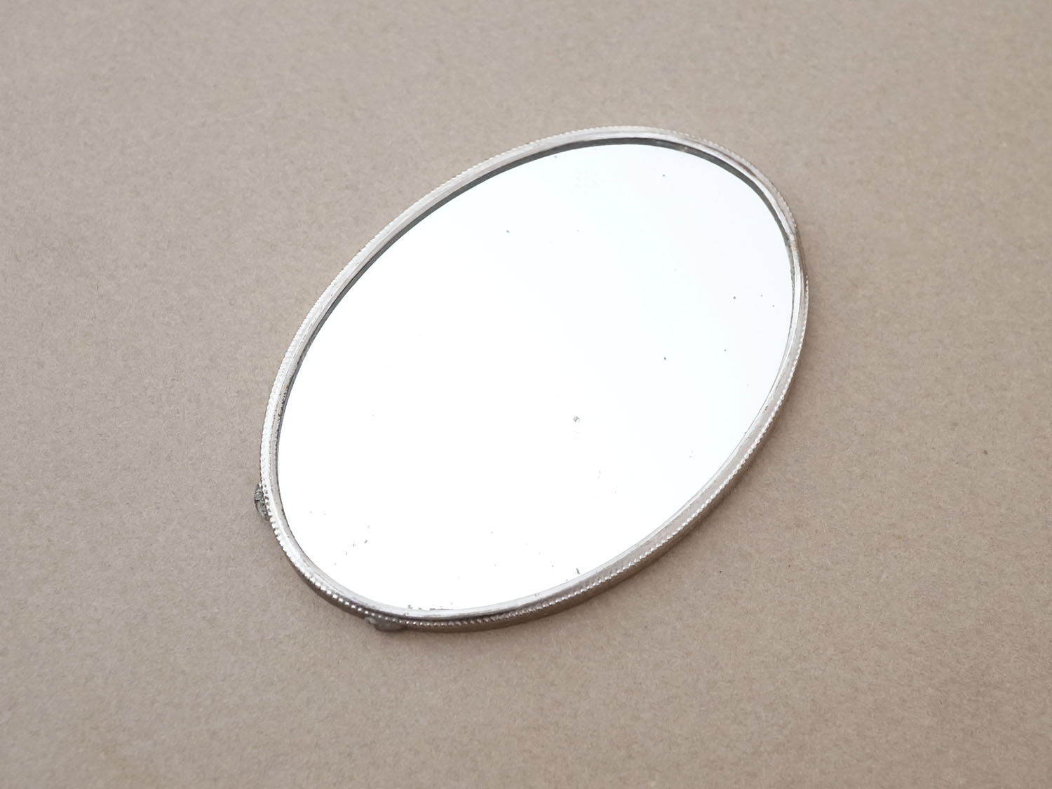 画像2: アンティーク 洋装店の手鏡 ハンドミラー MAISON MODELE PARIS (2)