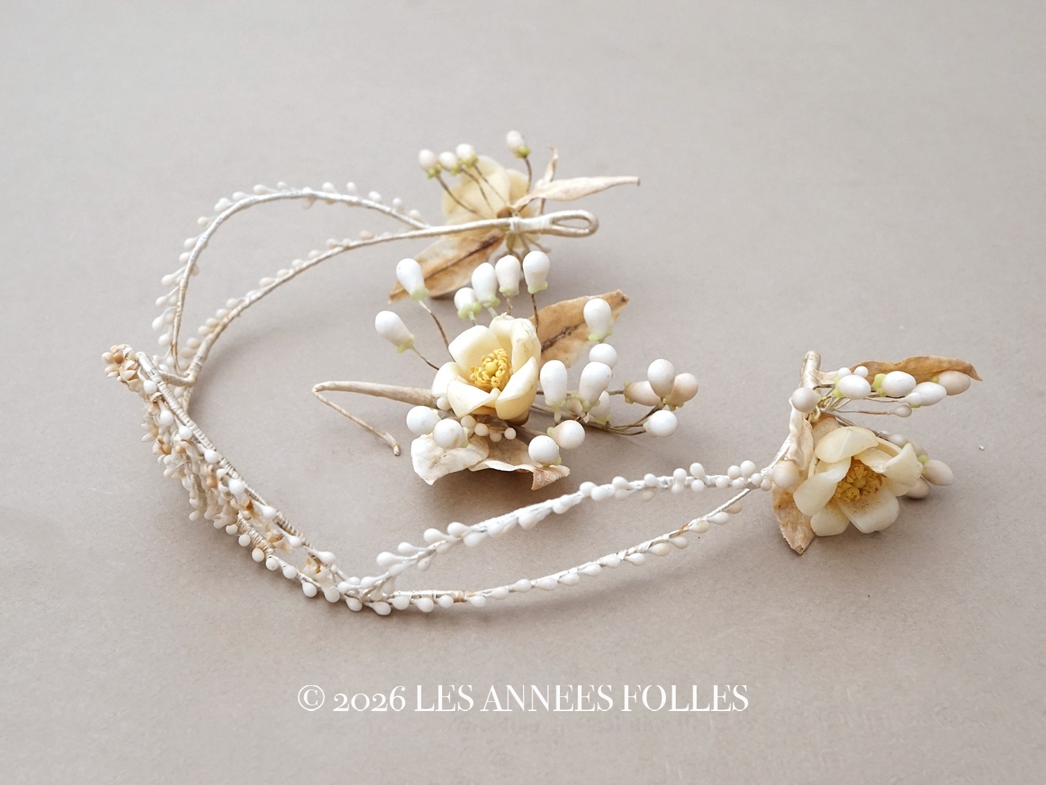 画像1: 1900年頃 アンティーク ワックスフラワー 薔薇のティアラ＆ブートニア ウェディング 結婚式 (1)