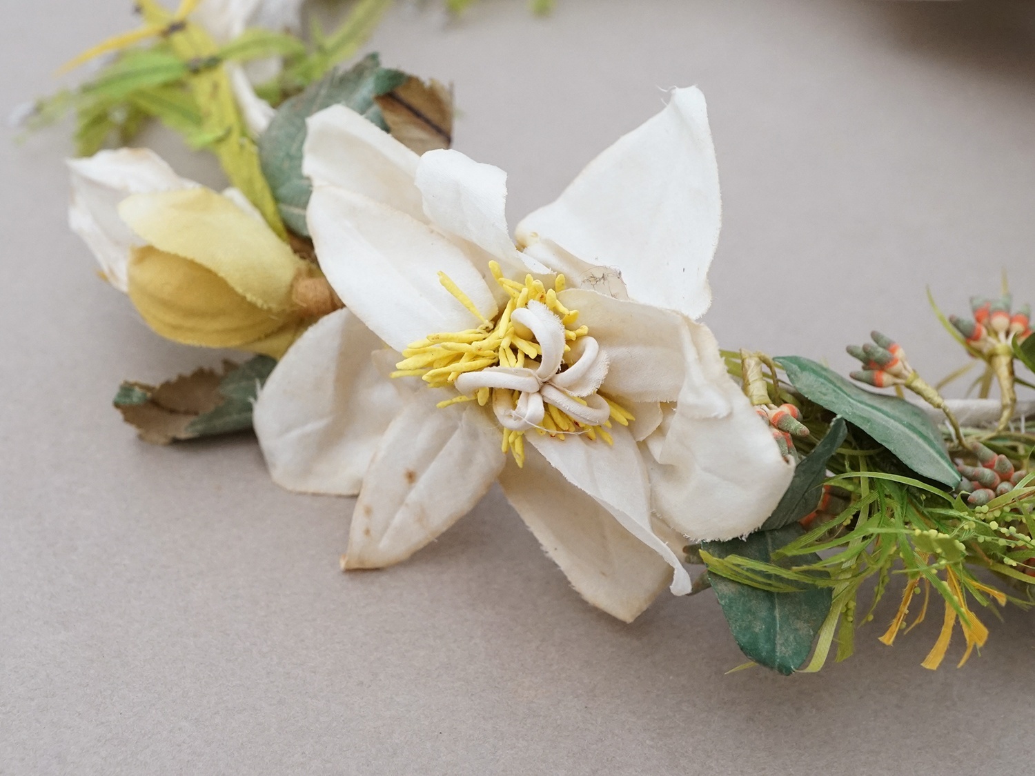 画像2: ＊蚤の市＊19世紀 アンティーク ナポレオン3世時代 布花のヘッドリース (2)