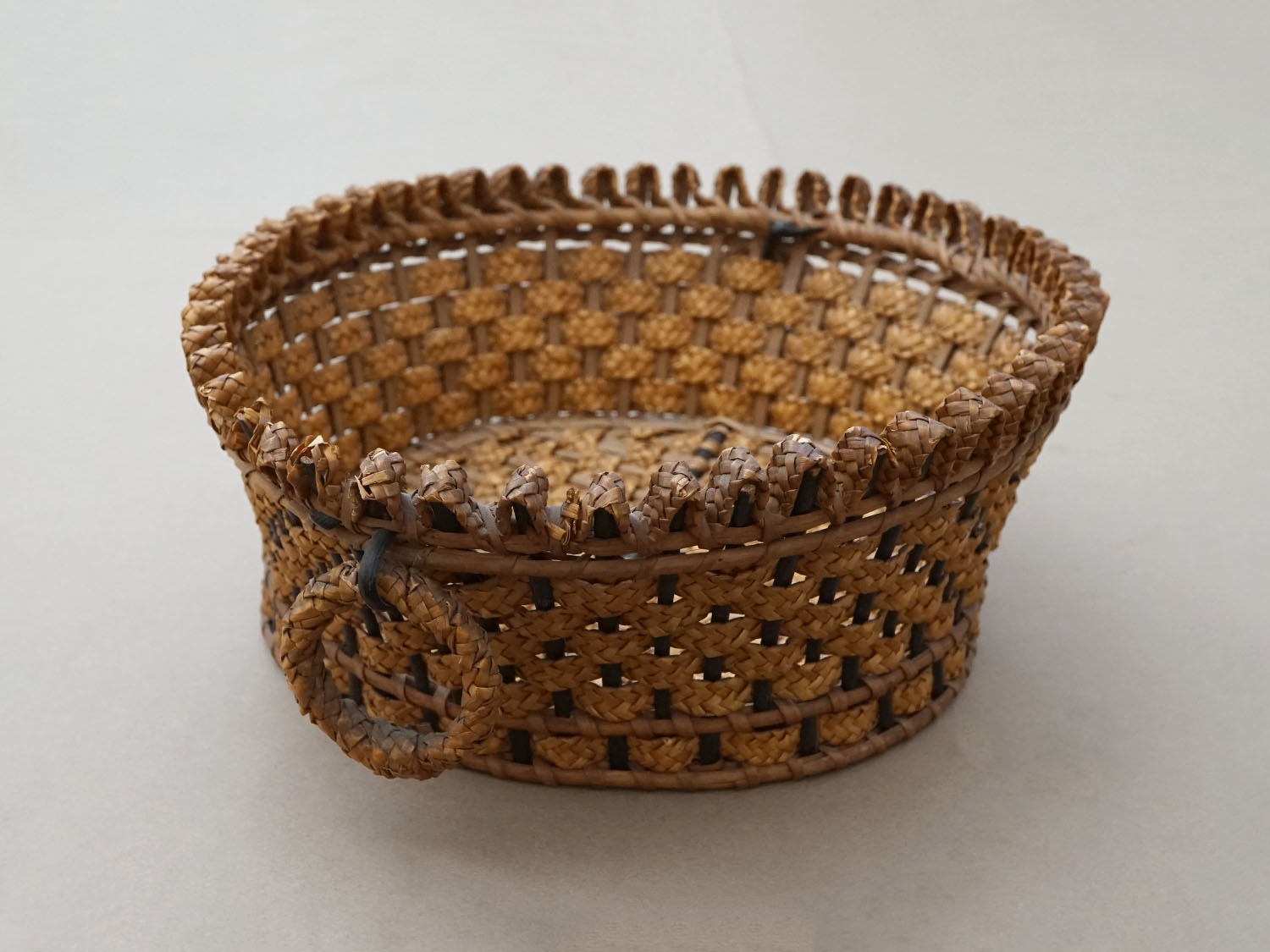 画像3: ＊蚤の市＊ 19世紀 アンティーク 手芸用 パニエ  (3)