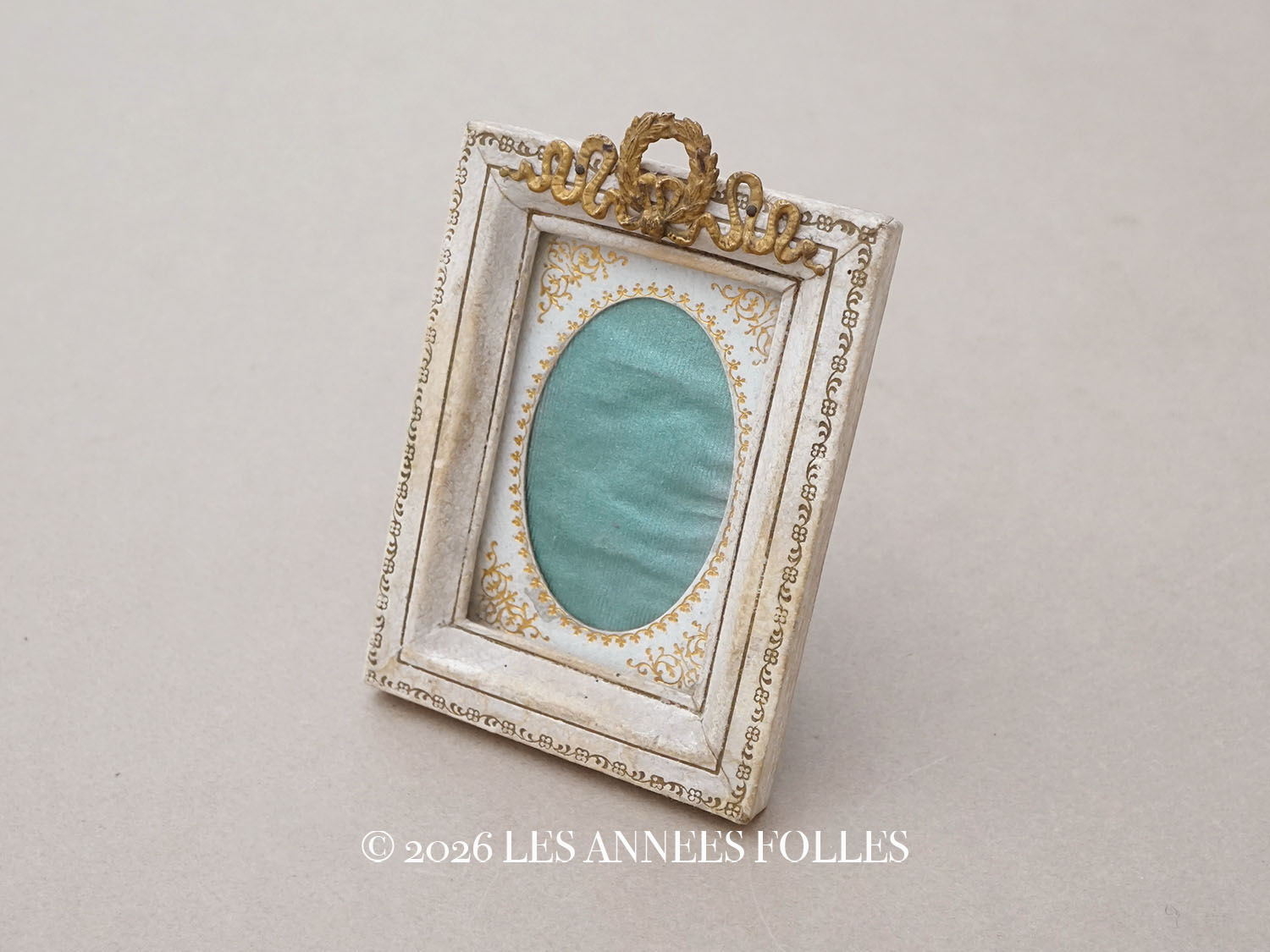 画像1: 19世紀末 アンティーク 小さなフォトフレーム　 (1)