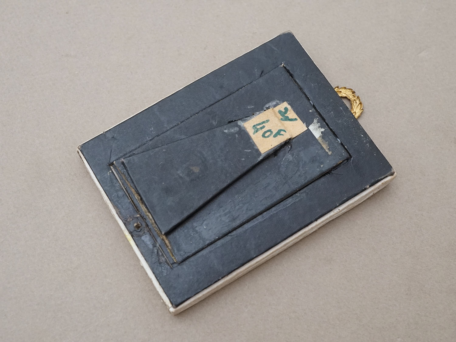 画像8: ＊蚤の市＊19世紀末 アンティーク 小さなフォトフレーム　 (8)