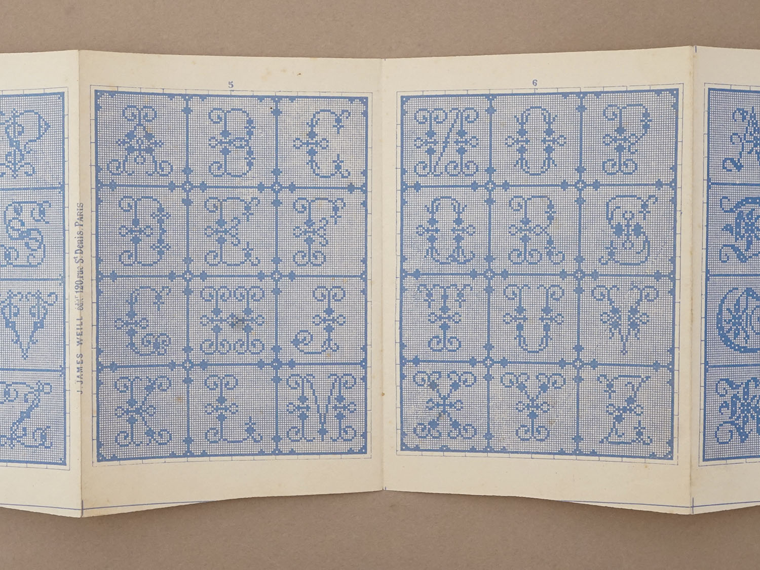 画像14: ＊蚤の市セット＊アンティーク 刺繍図案帳 2点セット (14)