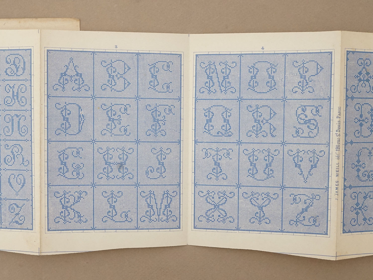 画像13: ＊蚤の市セット＊アンティーク 刺繍図案帳 2点セット (13)