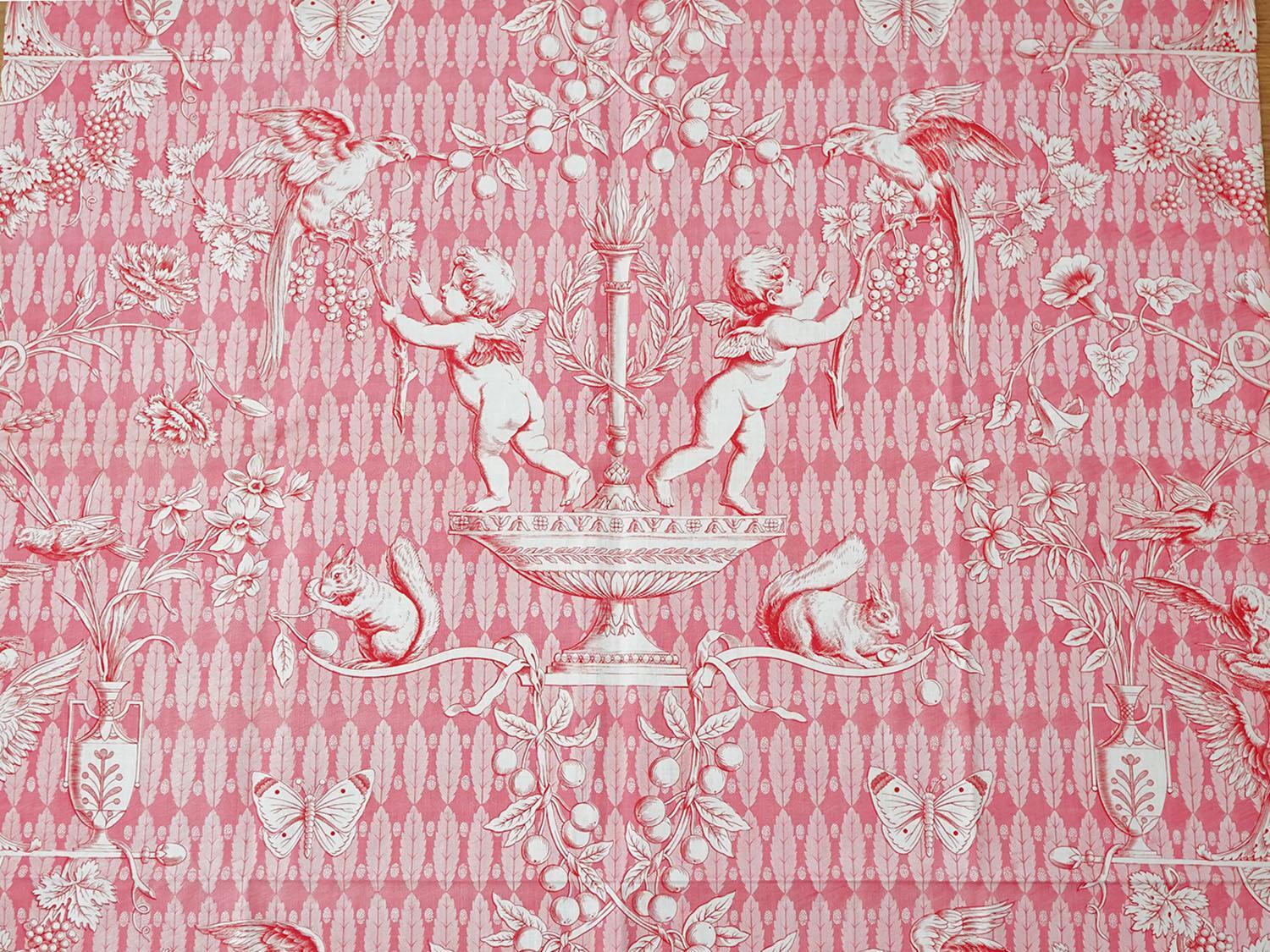 画像5: 未使用 1900年頃 アンティーク 天使＆栗鼠＆蝶々 コットン製ファブリック  200×78cm (5)