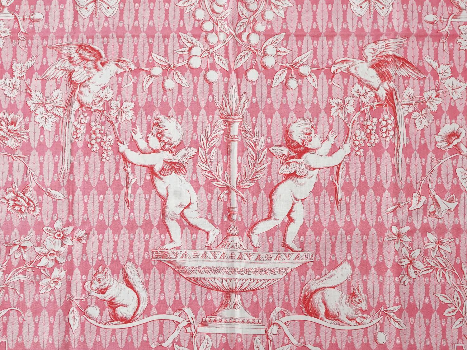 画像12: 未使用 1900年頃 アンティーク 天使＆栗鼠＆蝶々 コットン製ファブリック  200×78cm (12)